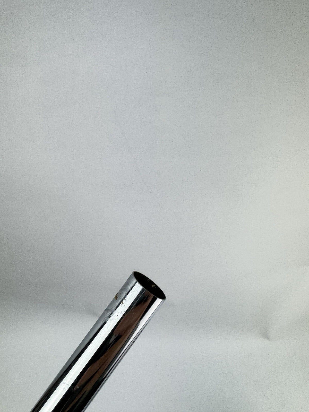 Dynamic Gold 115 Iron Shaft Mid S300 Stiff Flex Steel 36” /0.355 Tapered /2941610