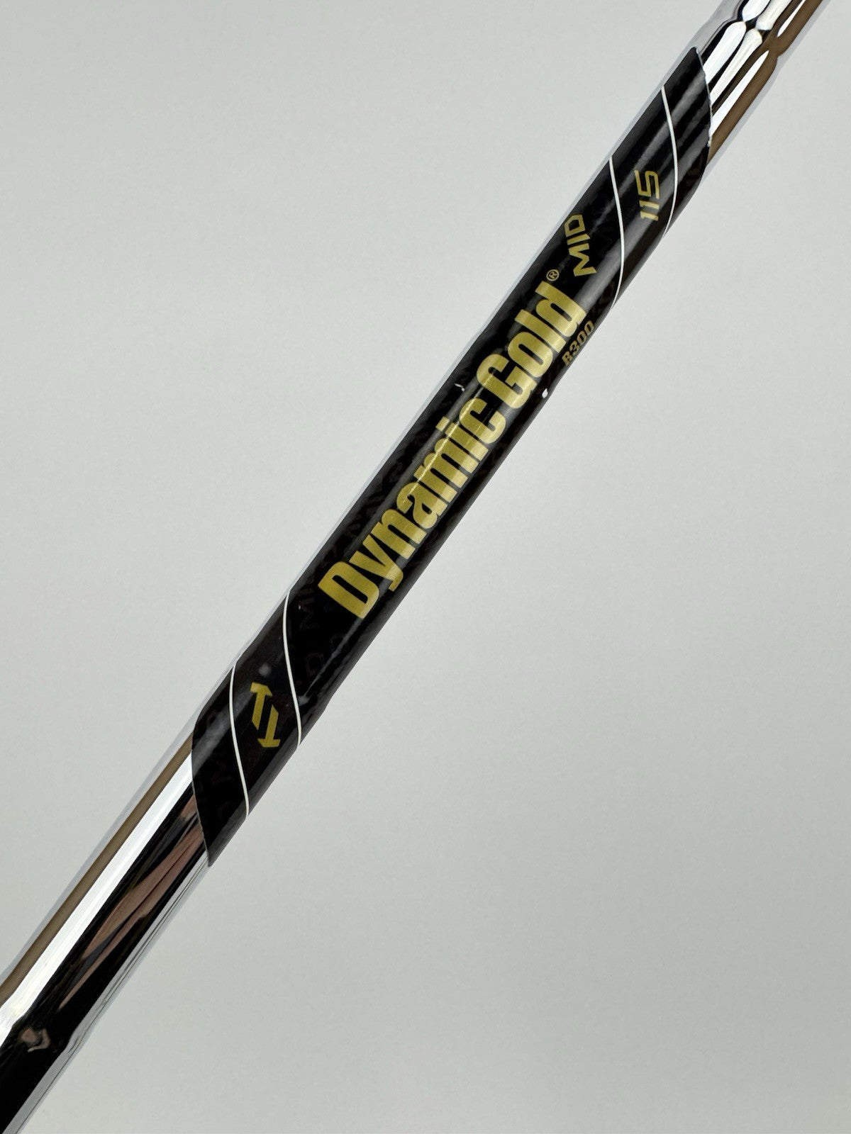 Dynamic Gold 115 Iron Shaft Mid R300 Regular Flex Steel /Pured/ 36” /0.355/312392