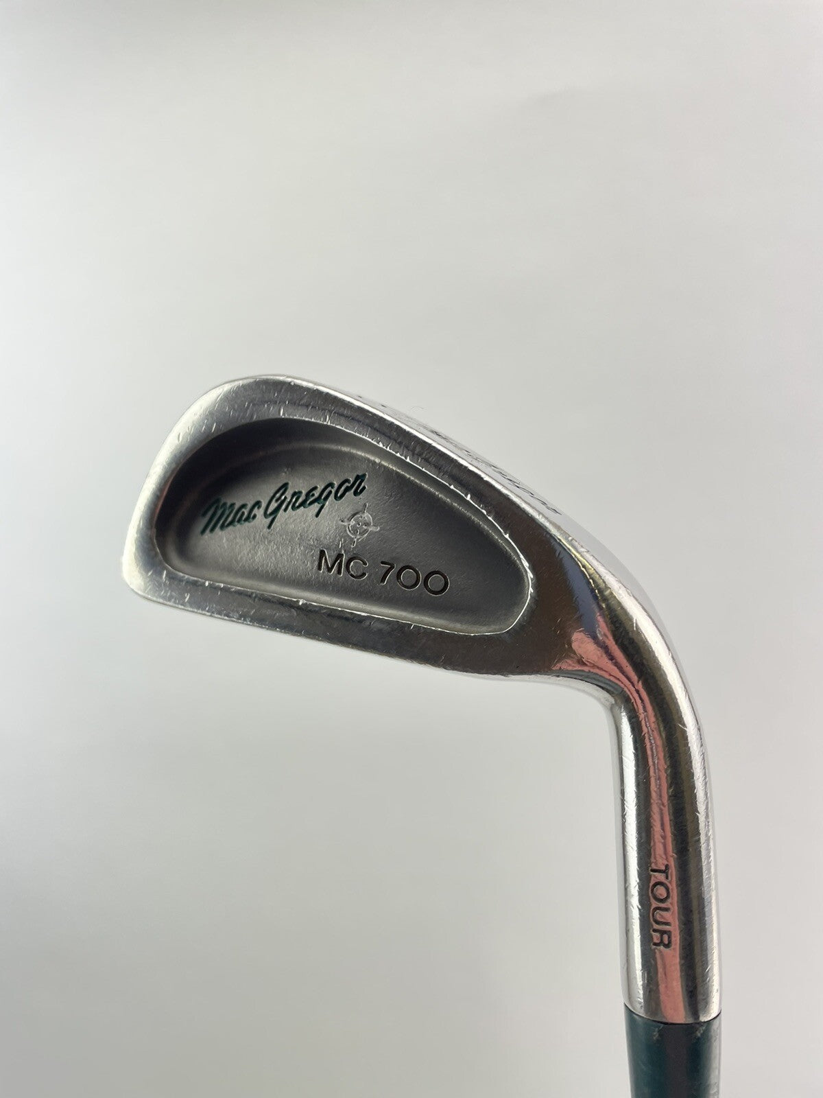 Macgregor Golf 2 Iron MC700 Tour R400u Regular Flex Steel /New Grip /212472