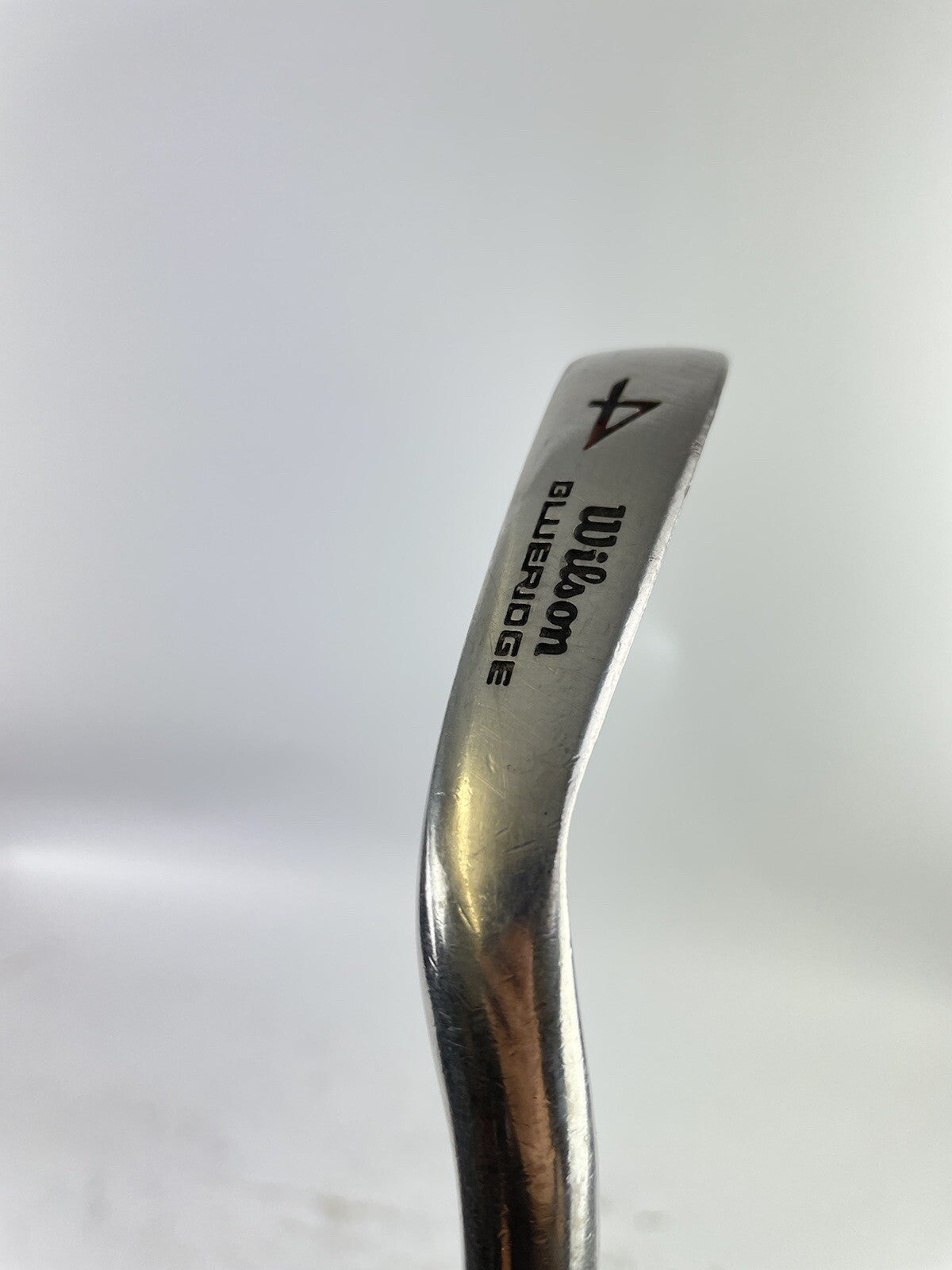Wilson Snead HT 4 Iron Regular Flex Steel/ Right Handed/ New Grip/ 30205