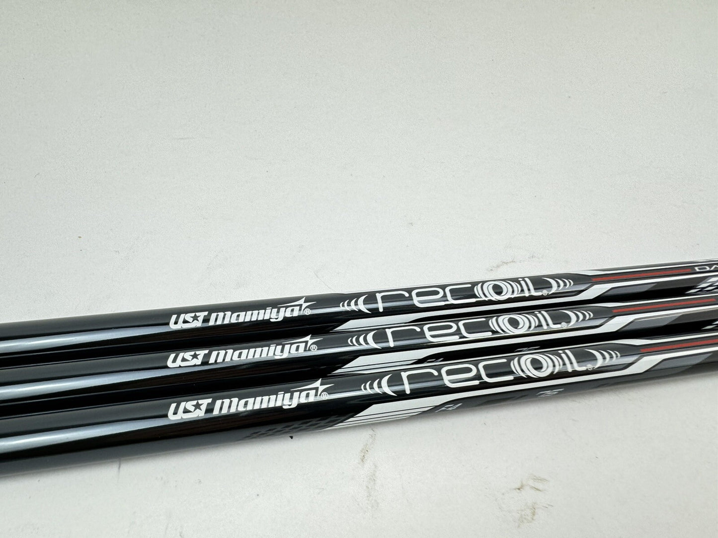 Recoil Dart Wedge Shaft Set (3) 75 F4 Stiff Flex Graphite 0.355 Tapered /307331