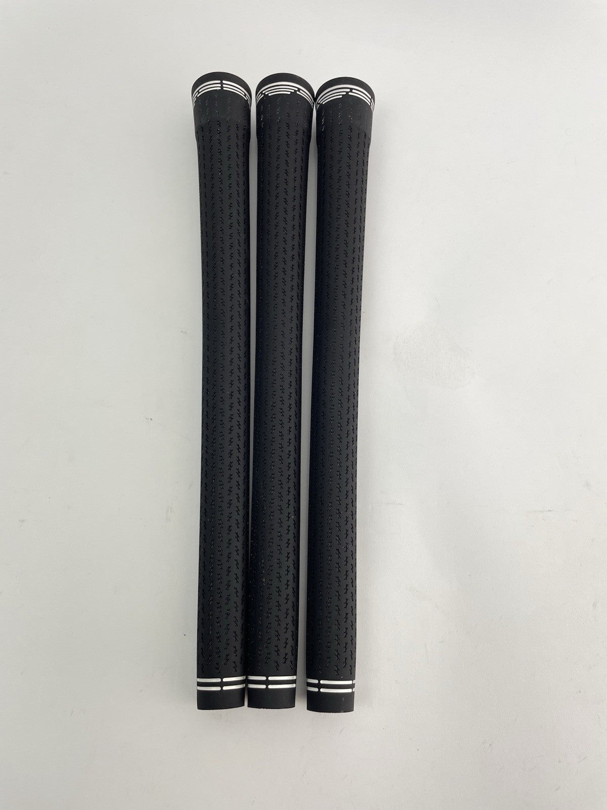New Lamkin Golf Grips (3) Standard /+58R /Arccos Compatible /Black /White /298680