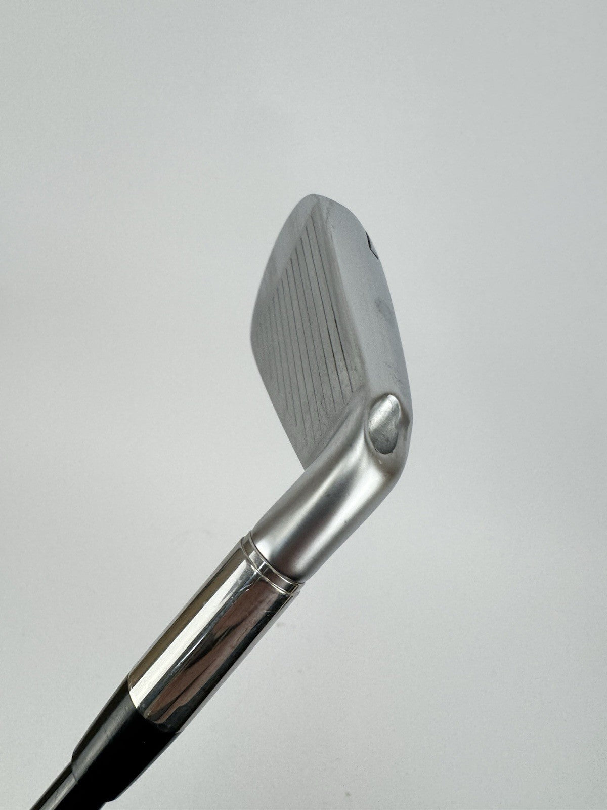 Srixon ZX7 7 Iron Left Handed Miyazaki 6A Senior Flex Graphite /Demo /3307610