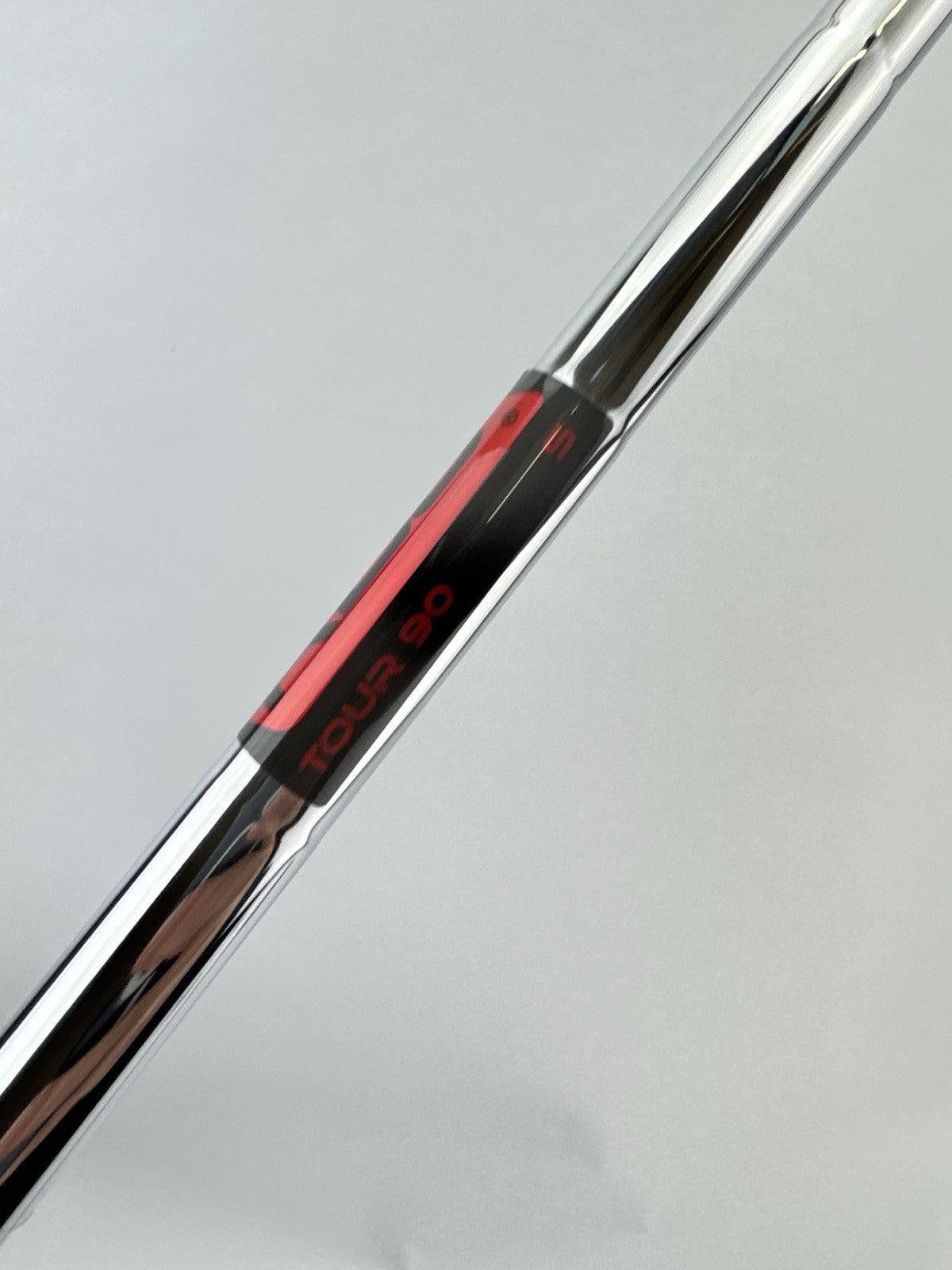 KBS Tour 90 Iron Shaft Stiff Flex Steel 35.75” /0.370 Parallel /Lamkin /295394