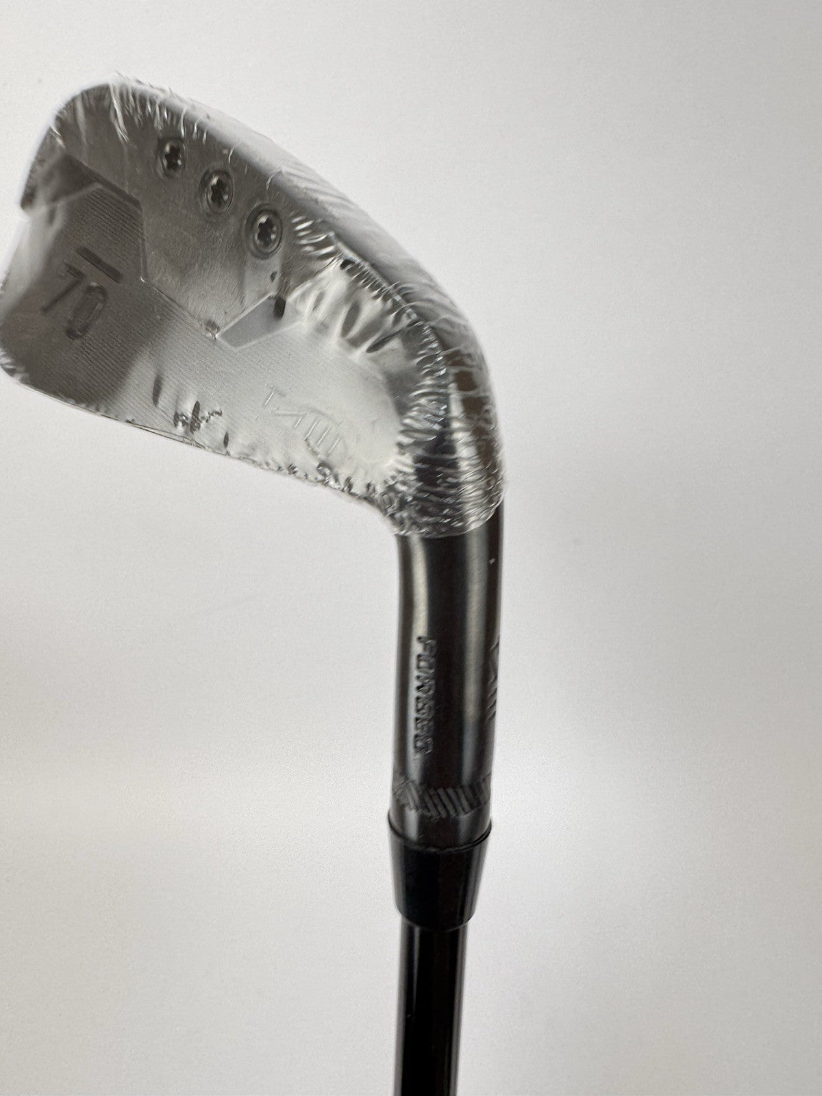 Sub70 TAII 4 Iron Blackout Forged Diamana Stiff Graphite /Right /Mid Grip /356275