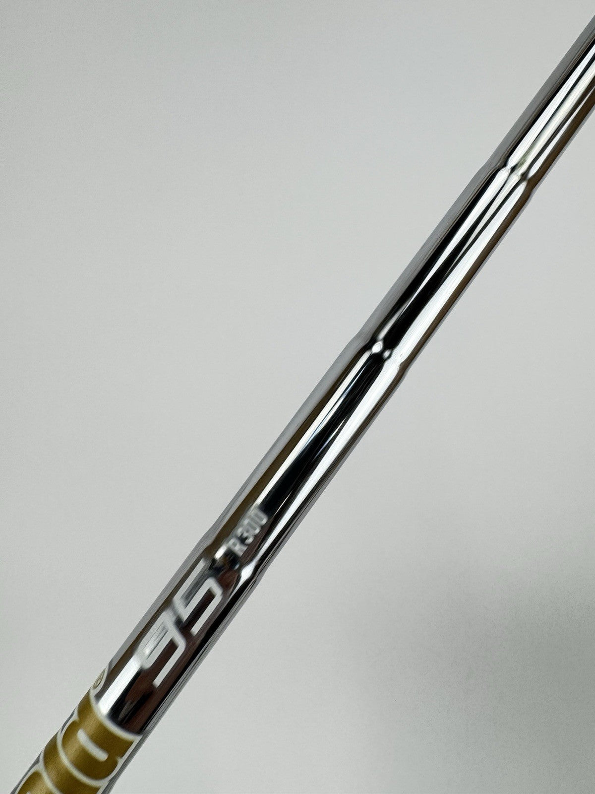 Dynamic Gold 95 Iron Shaft R300 Regular Flex Steel 35.25” /0.355 Tapered /325345