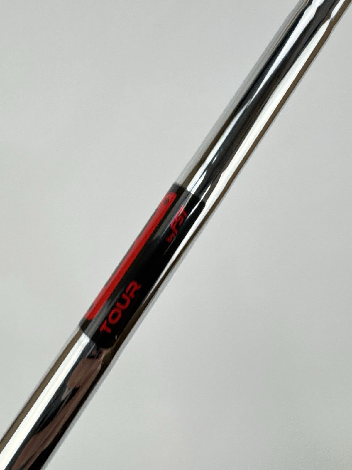 KBS Tour Iron Shaft X Flex (Extra Stiff) Steel 35.25” /0.355 Tapered /342055