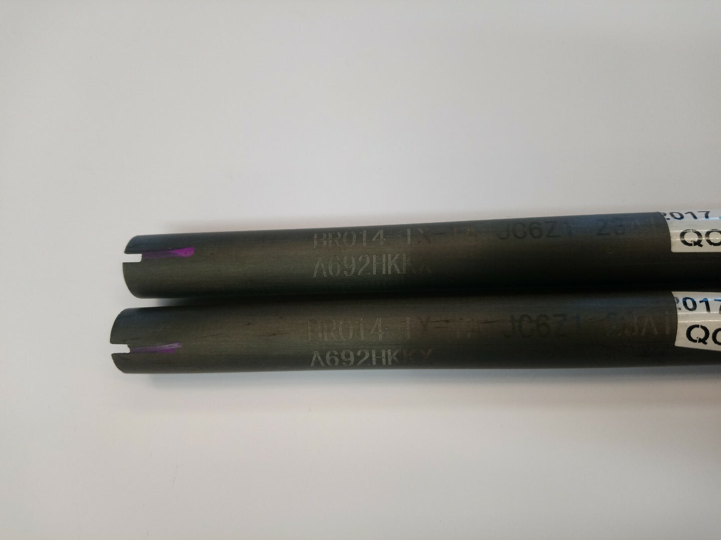 2 x Mitsubishi Rayon Kuro Kage 80 Hybrid Shaft Extra Stiff 42" 0.370 /2KKX422