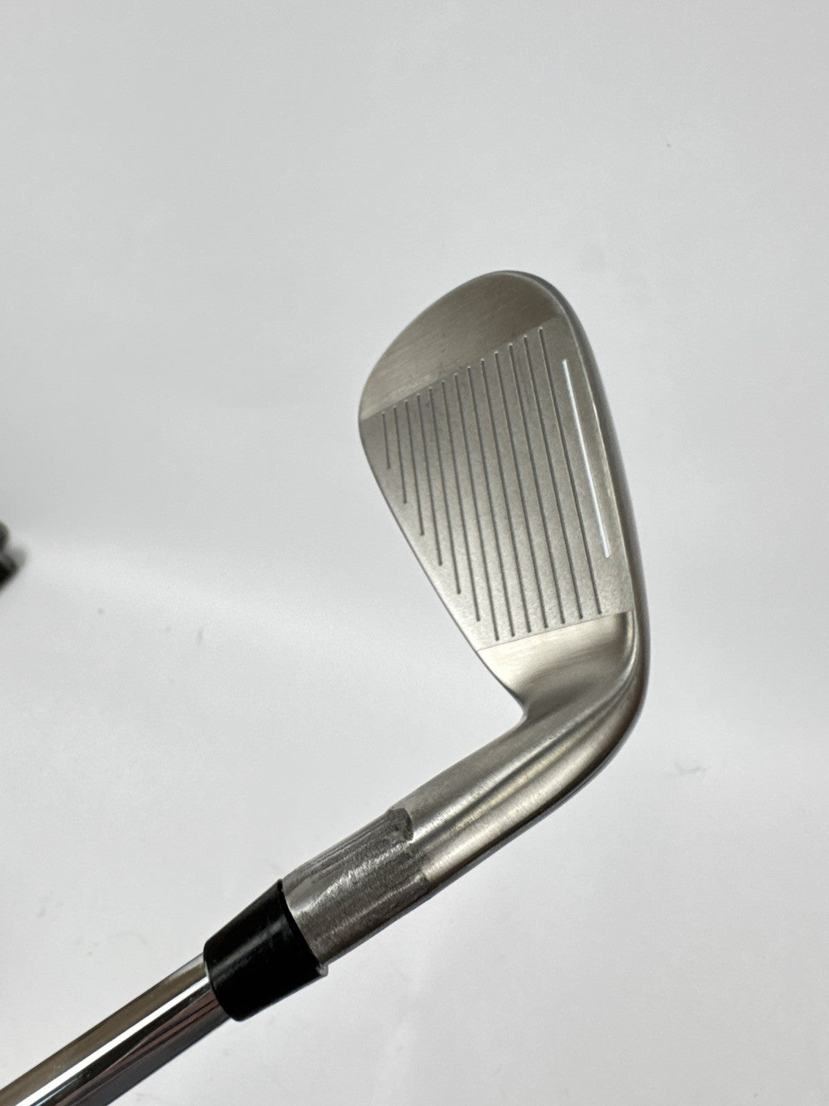 Cobra DS Adapt Pitching Wedge Left Handed Elevate MPH 85 Regular Steel /3551210