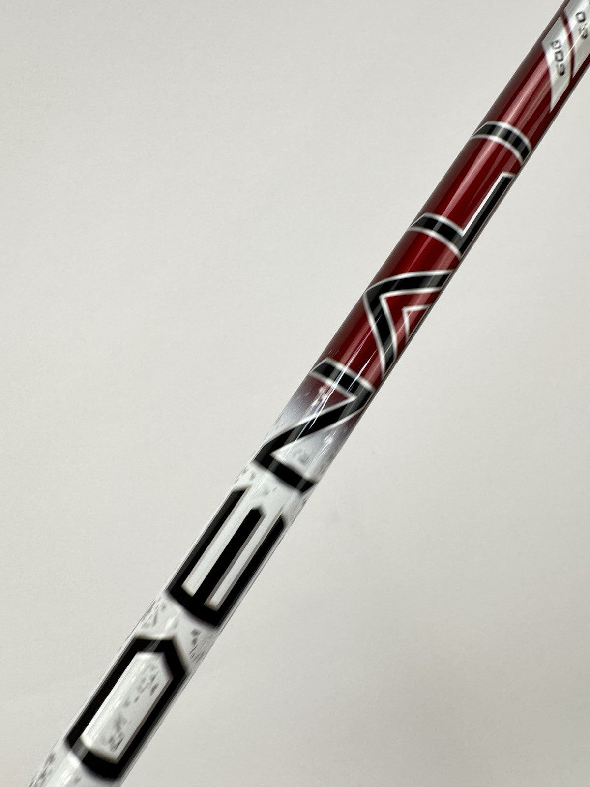 Titleist GT TSR Driver Shaft Denali Red 60G 6.0 Stiff Graphite 44.25” /Mid Grip3
