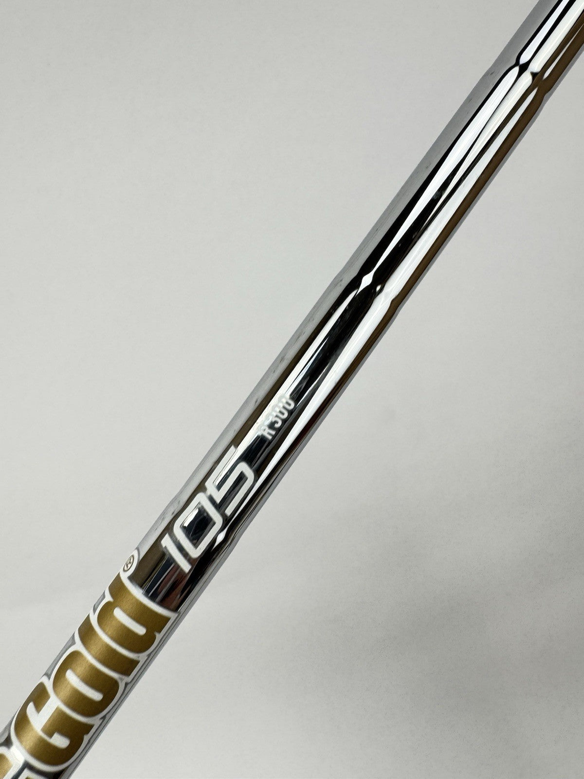 Dynamic Gold 105 Iron Shaft R300 Regular Flex Steel 35.5” /0.355 Tapered /351044