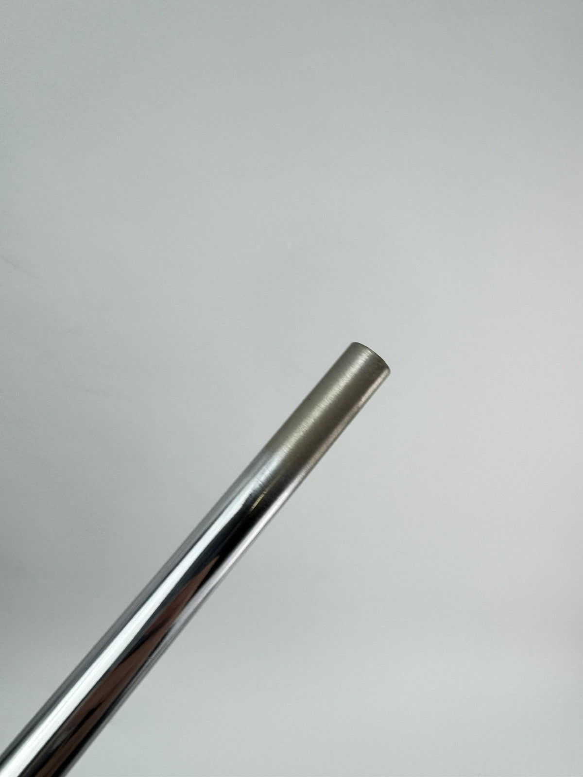 Dynamic Gold 105 Iron Shaft R300 Regular Flex Steel 35.25 /0.355 Tapered /306937