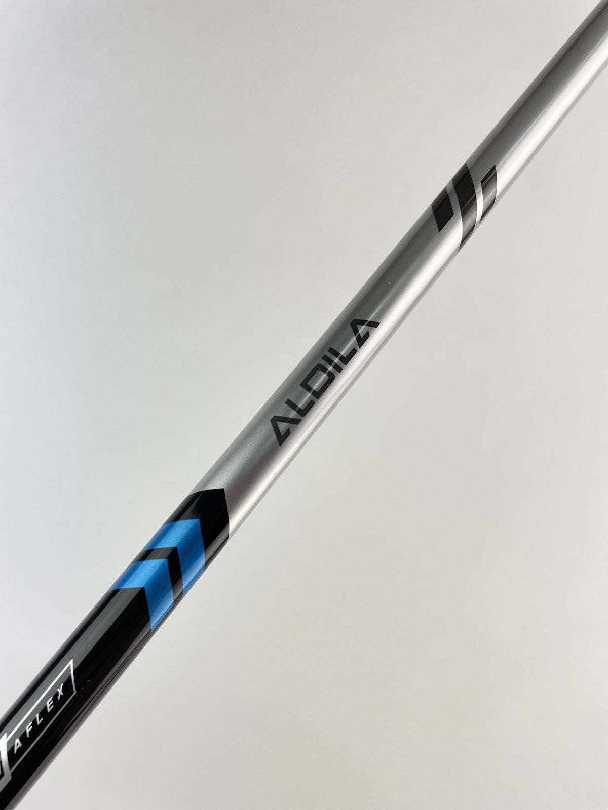 Aldila Ascent Iron Shaft Senior Flex Graphite 35.5" /0.370 Parallel /182036