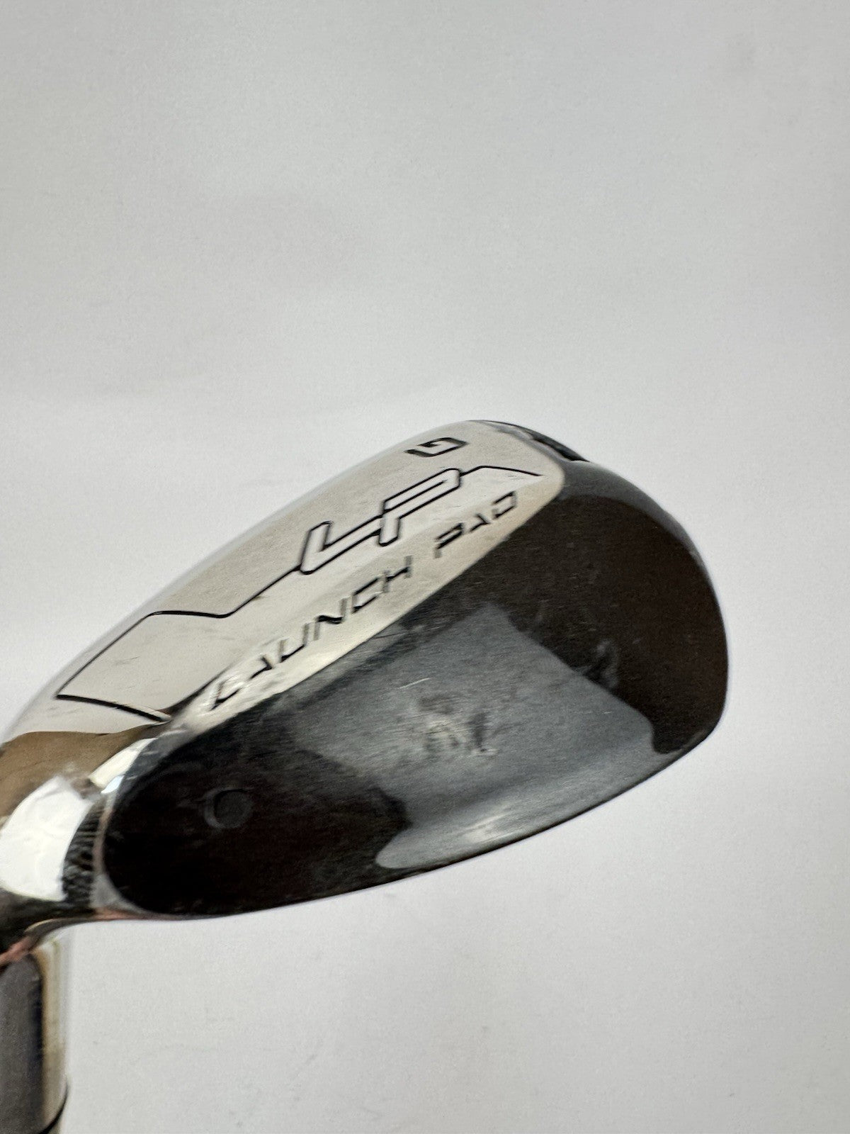 Wilson Launch Pad Gap Wedge Left Handed Cypher 5.5 Regular Graphite /351703