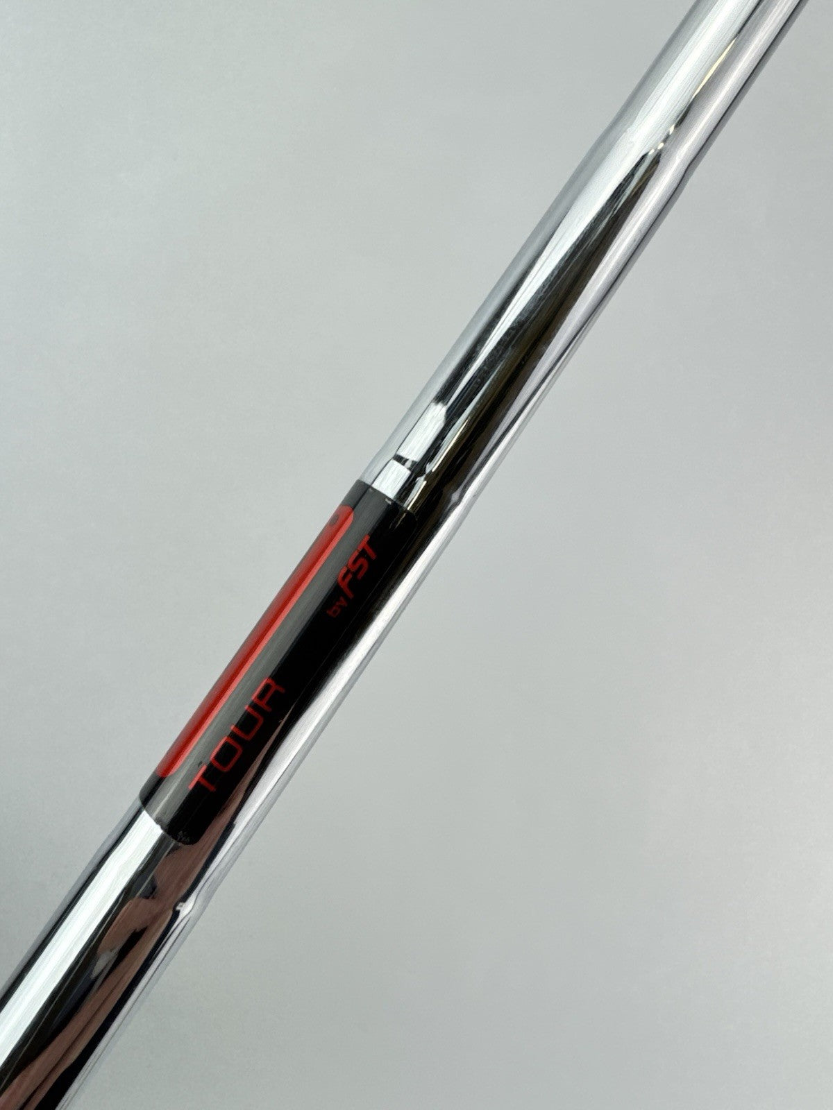 KBS Tour Iron Shaft Stiff Flex Steel 35.50/0.355 Tapered /306346