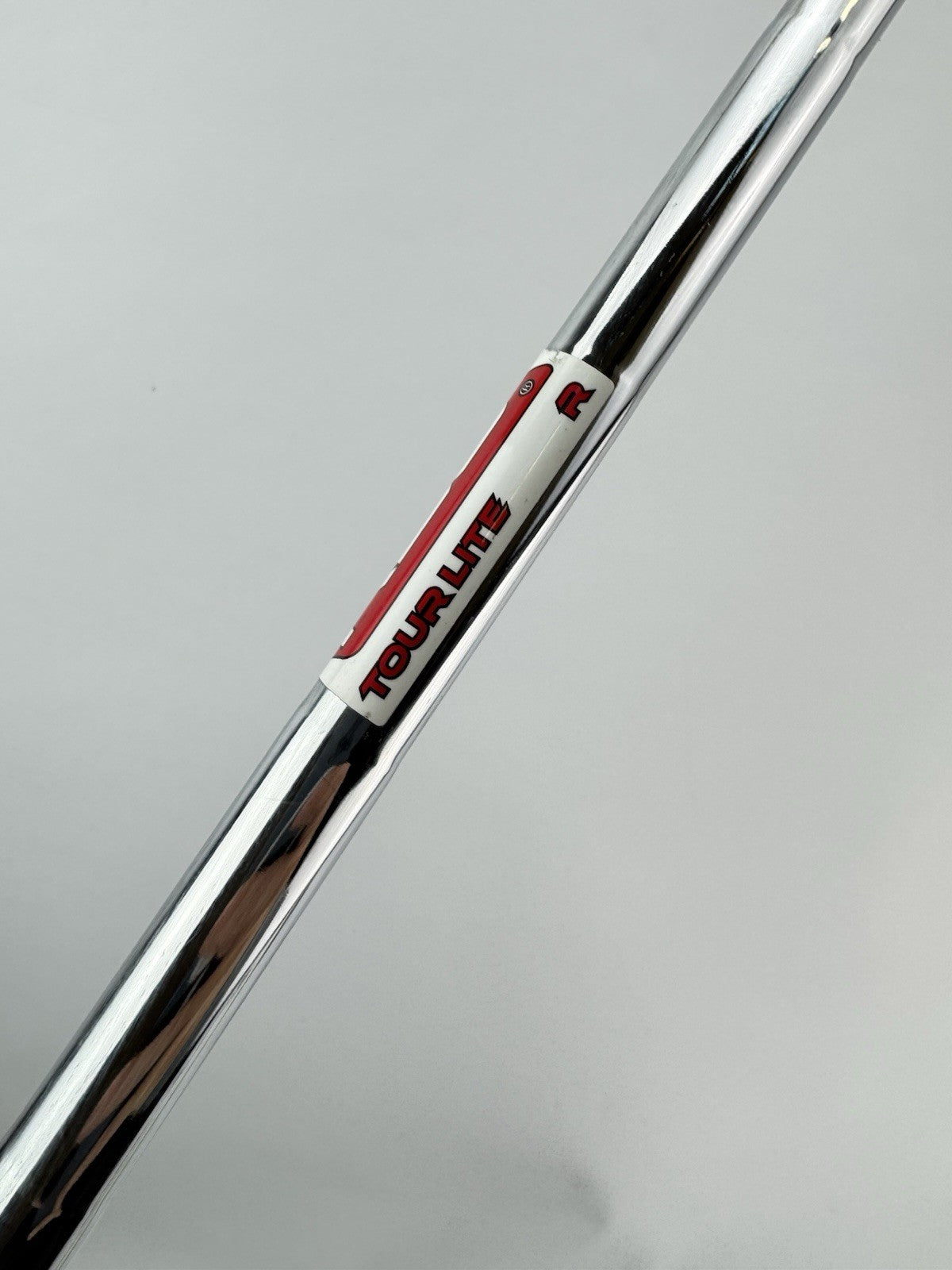 KBS Tour Lite Iron Shaft Regular Flex Steel 35.75” /0.370 Parallel /296203