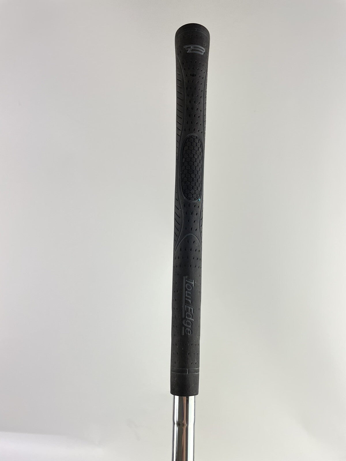 Wilson Deep Red 6 Iron Regular Flex Steel /Right Handed /New Grip /Polished/620415