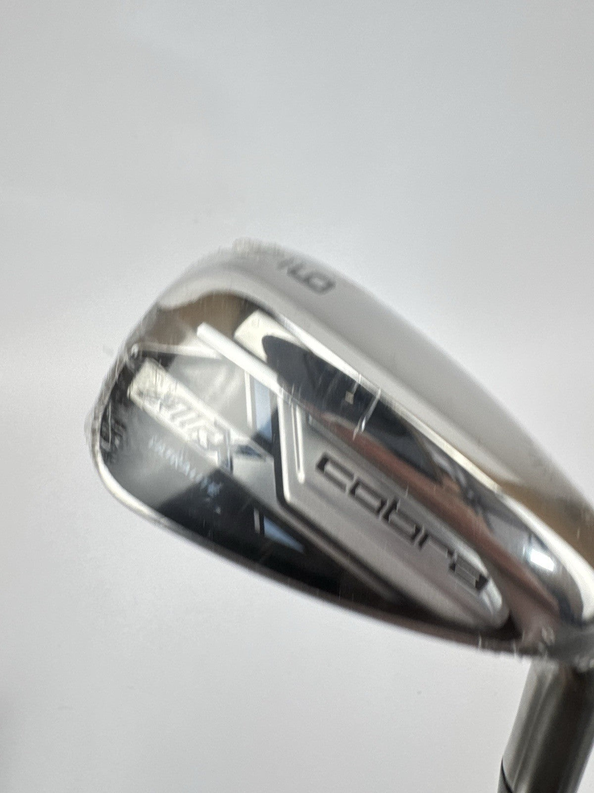 Cobra Ladies 9 Iron Air X 2.0 Ultralite Women’s Graphite /Right /New /340763