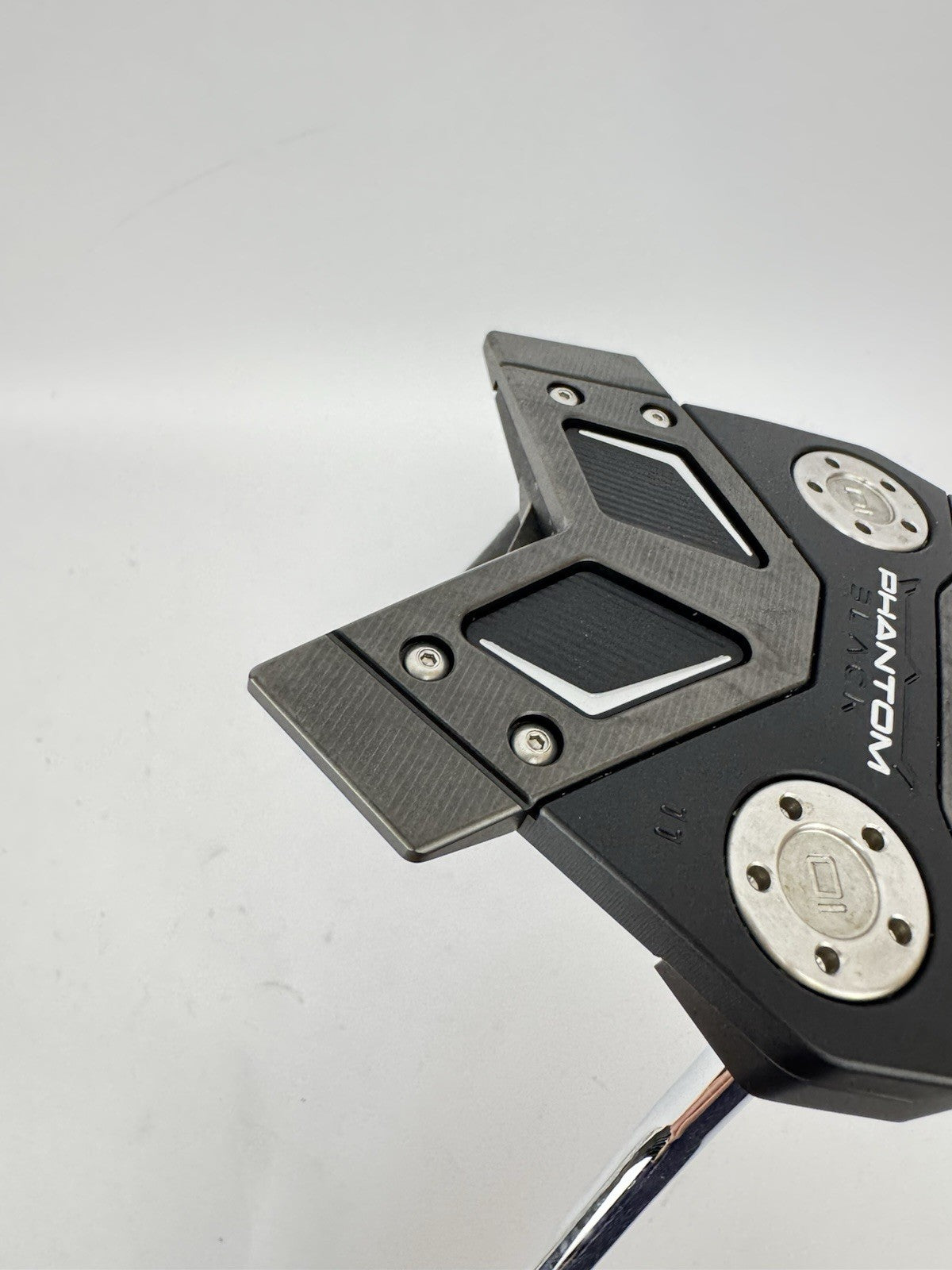 Scotty Cameron Phantom Black 11 Putter 35” /Right Handed /Octogrip /362461