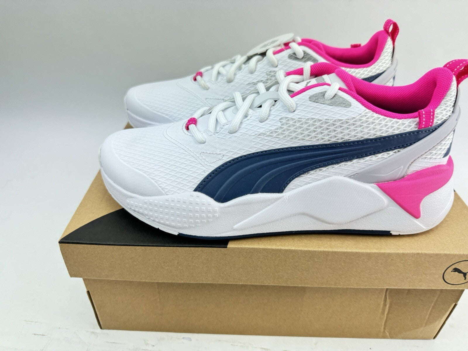 Puma GS-X Efekt Golf Shoes Womens UK 4 /White/Pink /Spikeless /New In Box /201261