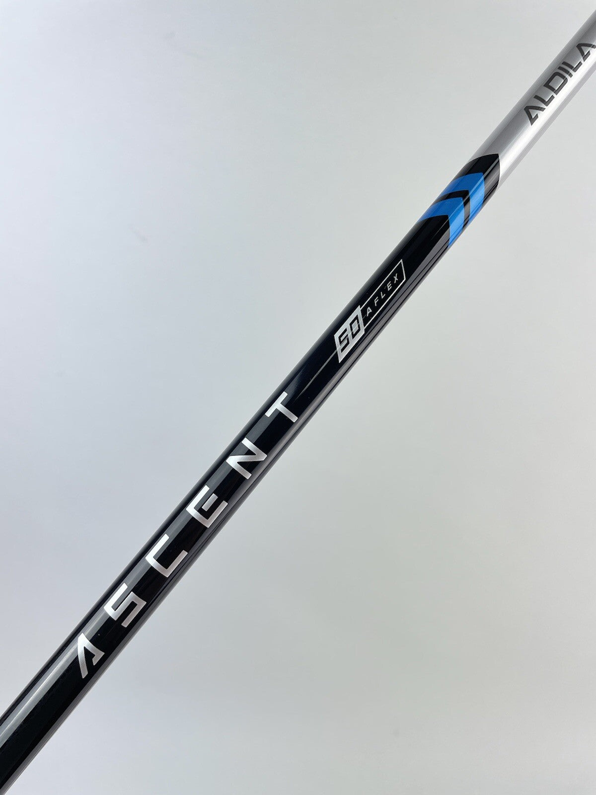 Aldila Ascent Iron Shaft Senior Flex Graphite 35.5" /0.370 Parallel /182040