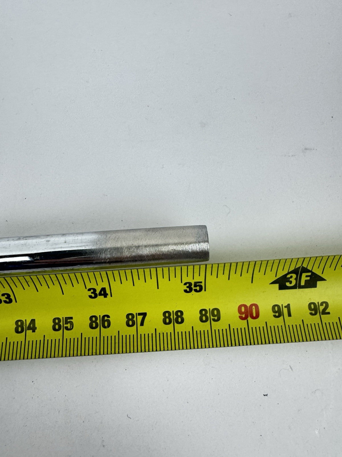 Dynamic Gold 115 Iron Shaft Mid R300 Regular Steel / 35” /0.355 Tapered /3369313