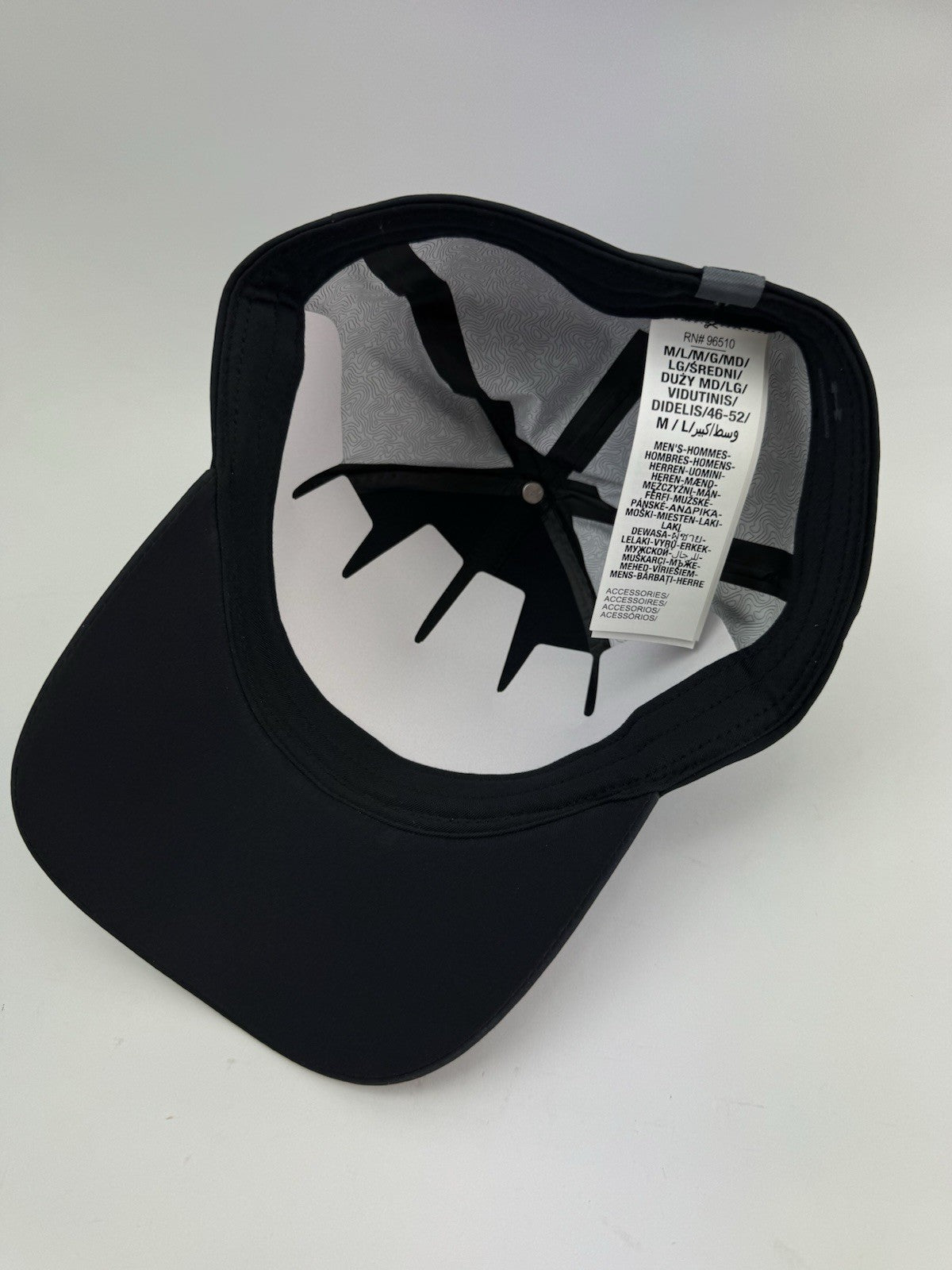 Under Armour Golf Cap Hat Storm Proof Rain Hat /M/L /New /294775