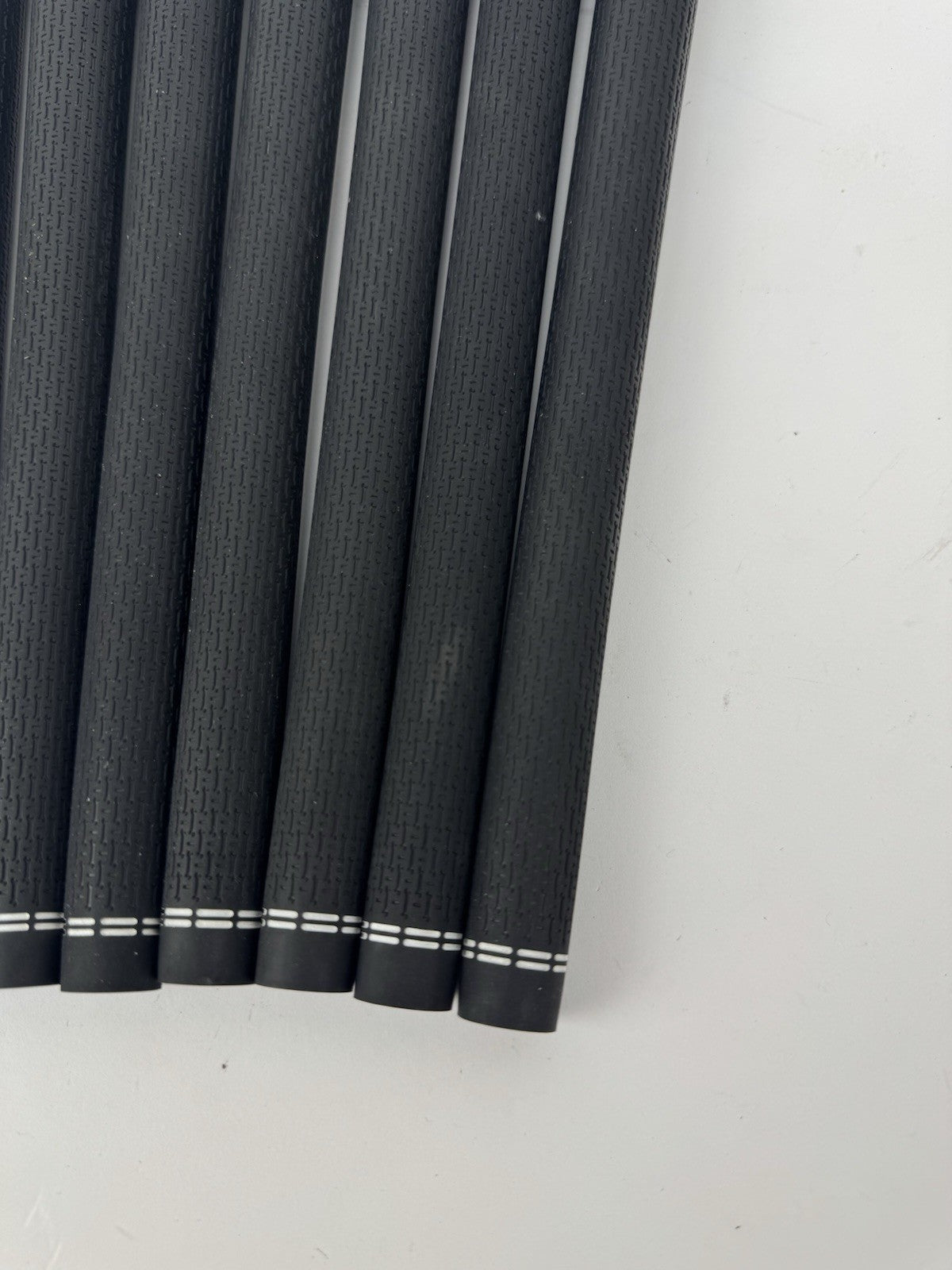 Golf Pride Mizuno Golf Grips (7) Tour Velvet Standard /Black/White/Pulled /354516