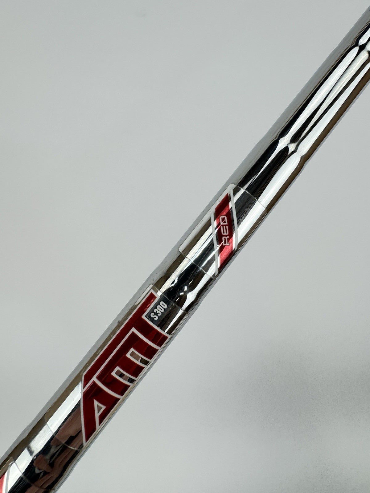True Temper AMT Red Iron Shaft S300 Stiff Flex Steel 35.25” /0.355 Tapered/327395