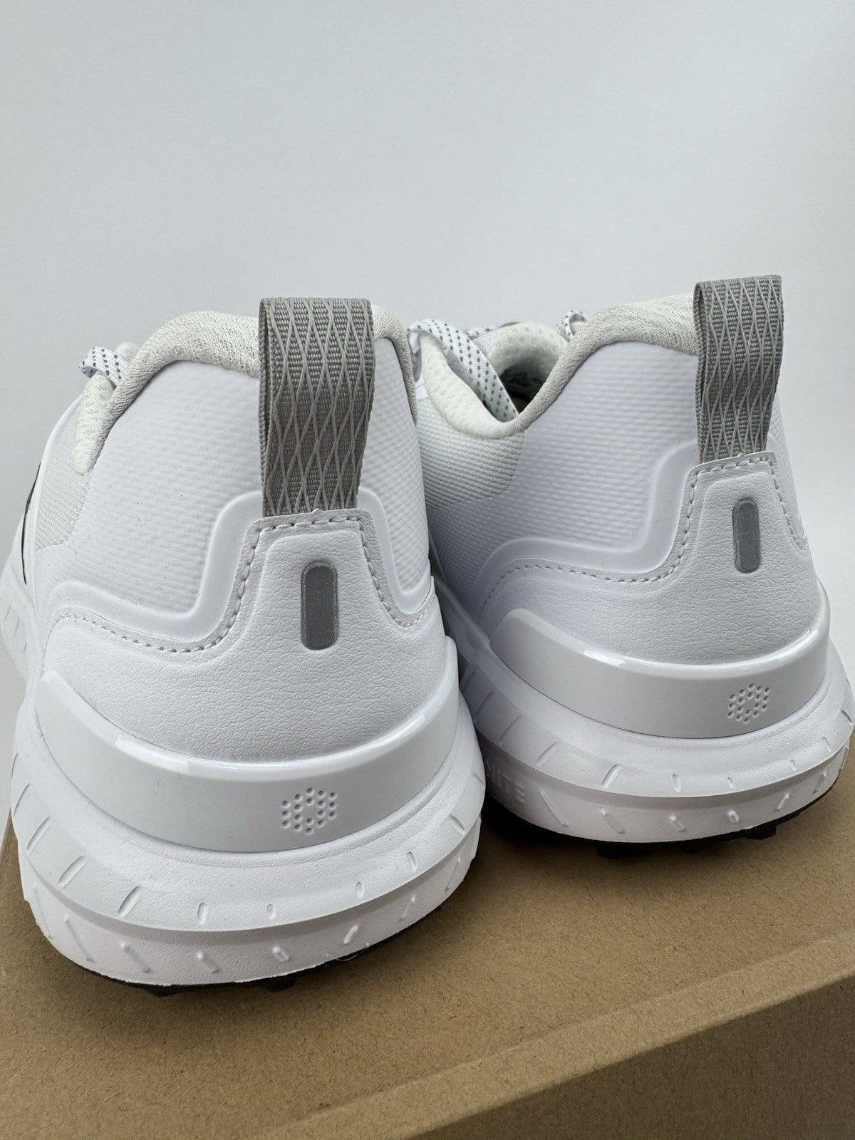 Puma Ignite Elevate 2 Tour Men's Golf Shoes Size UK 8 White Waterproof/322987