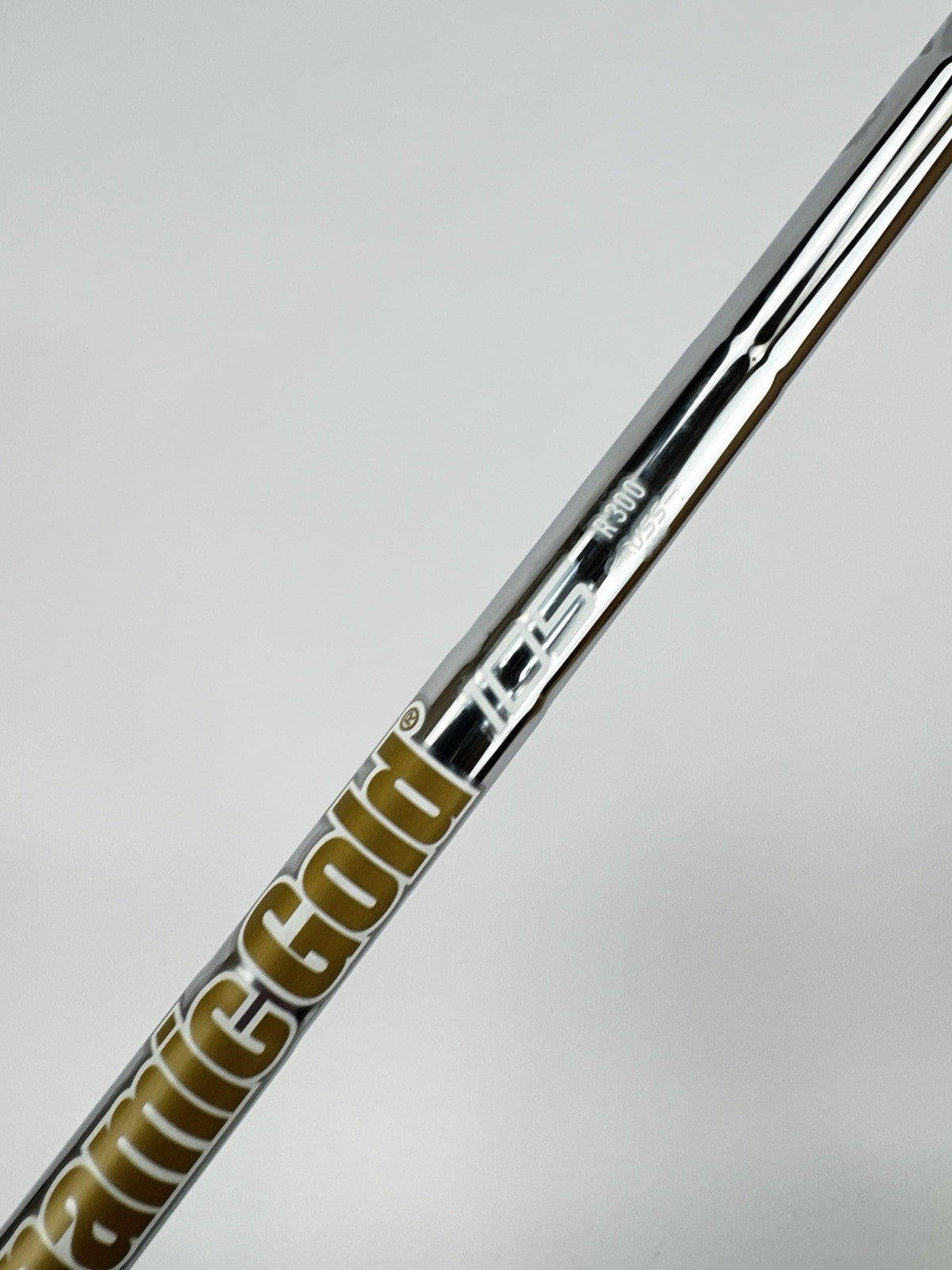 Dynamic Gold 105 Iron Shaft Vss Pro R300 Regular Flex Steel 35.25” /0.355 /332884