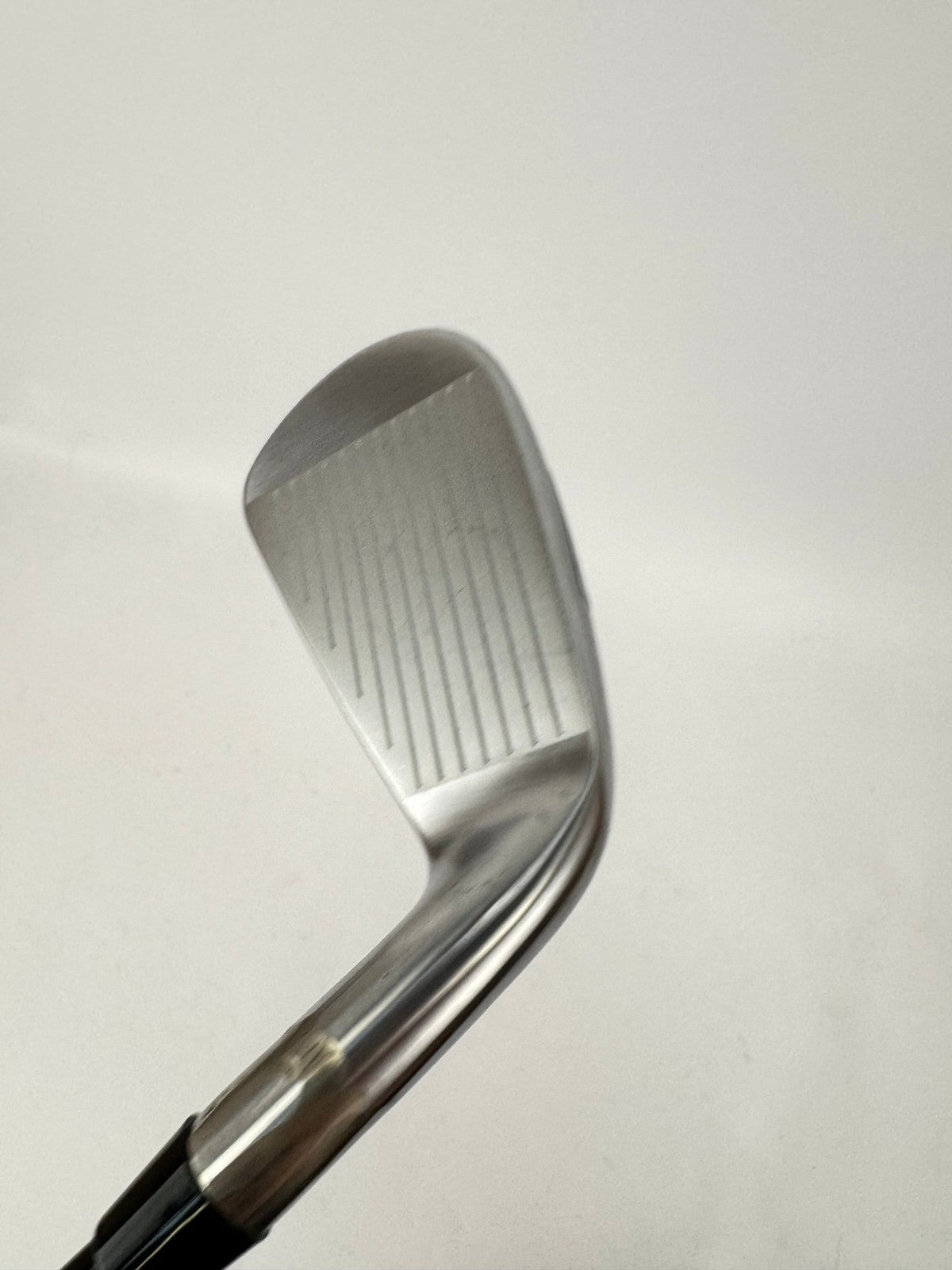 Titleist T100 4 Iron Stiff Flex Graphite Tensei Blue Left Handed Used/3654711