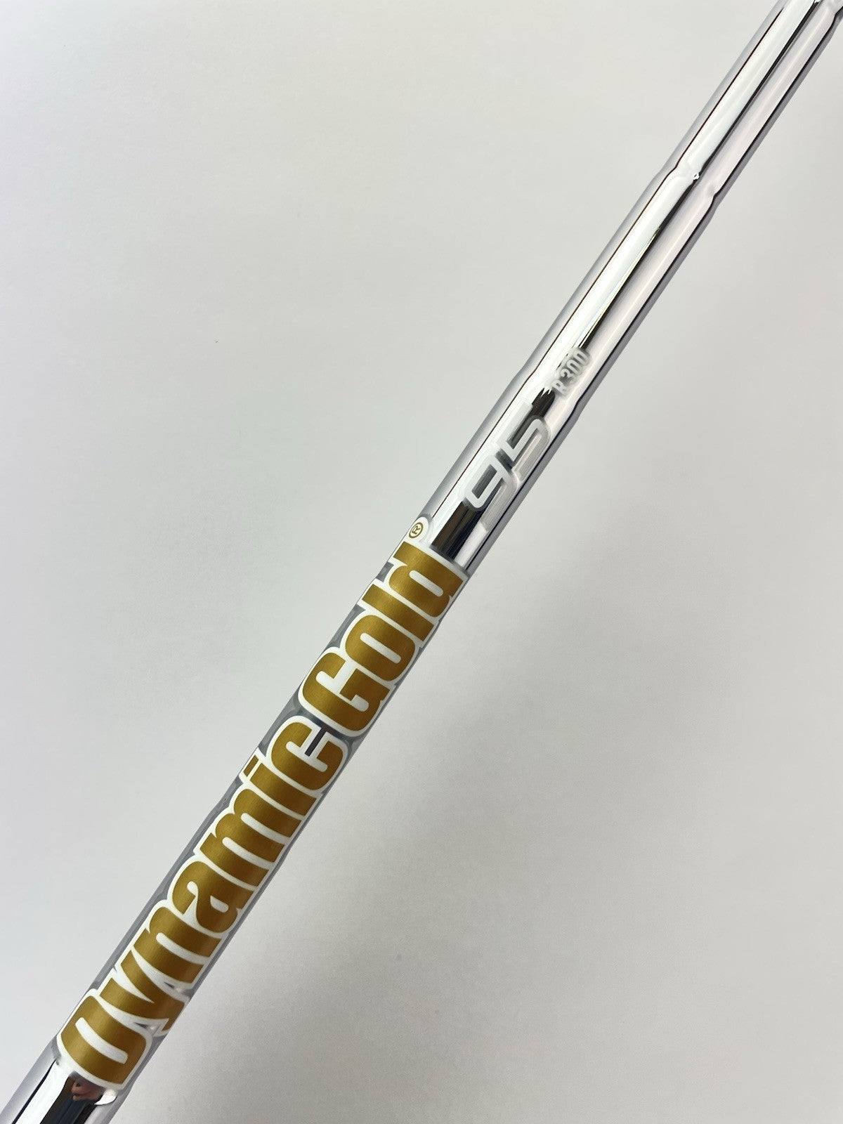 Dynamic Gold 95 Iron Shaft R300 Regular Flex Steel 35.75 /0.355 Tapered /235703