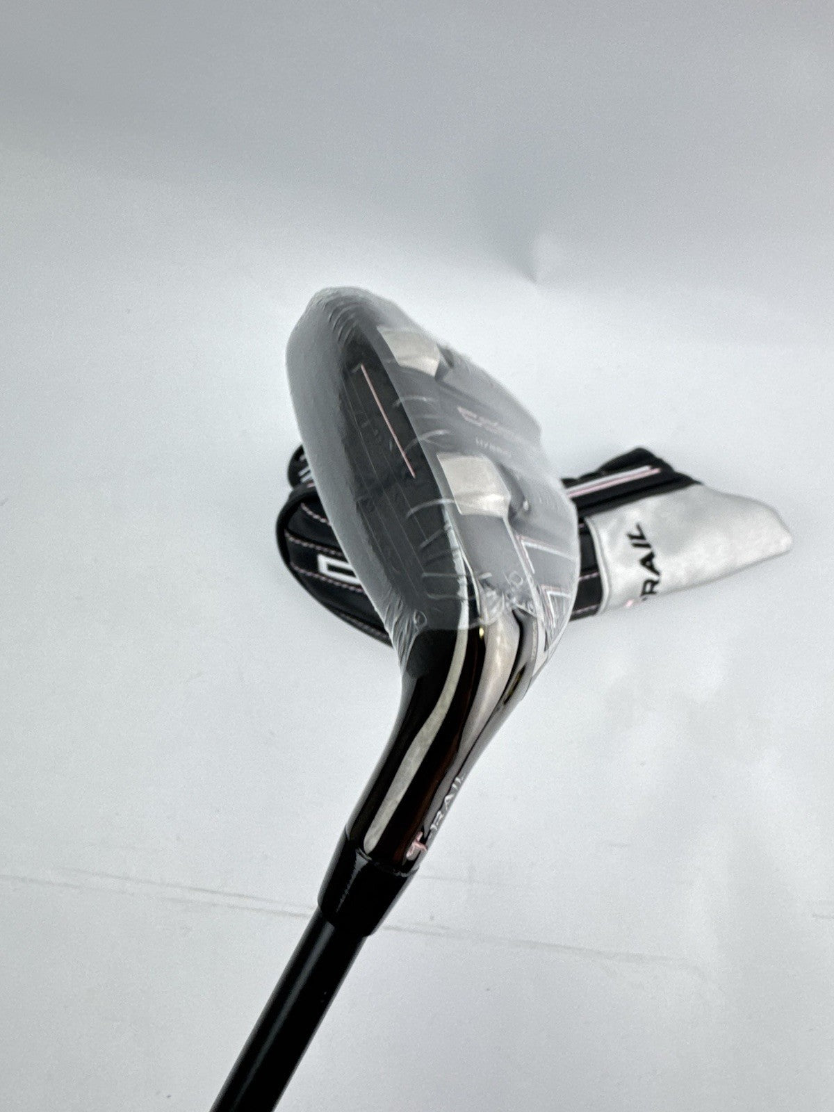 Cobra Ladies T Rail 5 Hybrid 23* KBS PGI Ladies Graphite /Left Handed /302084