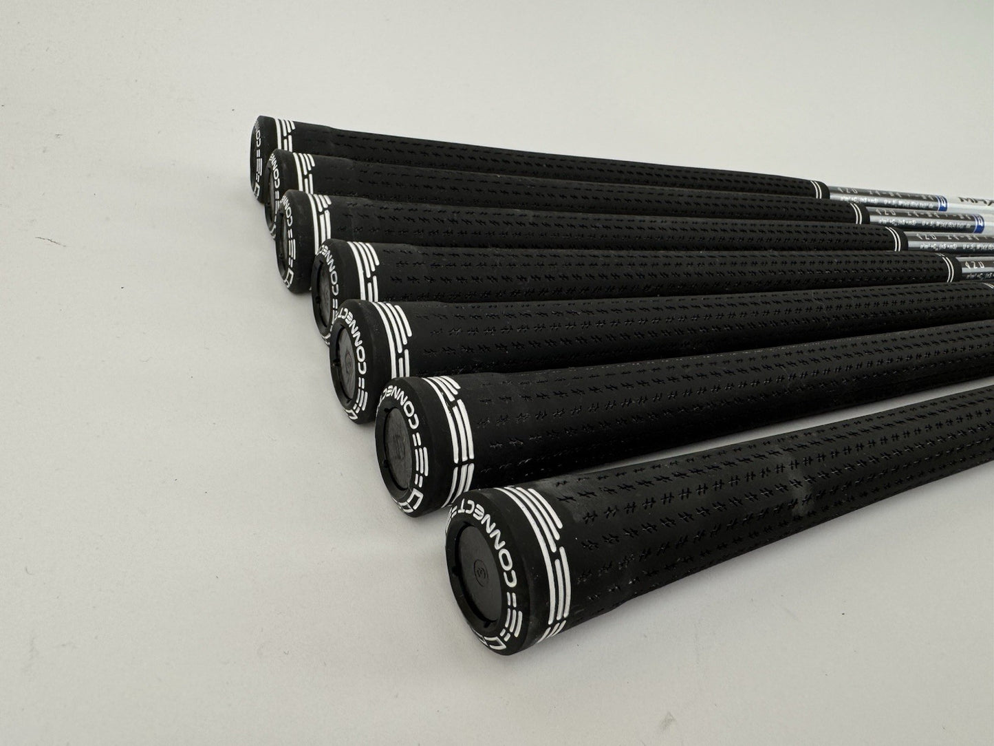 Matrix Senior Iron Shaft Set (7) 4-PW White Tie Graphite/Grips /0.355 /325777