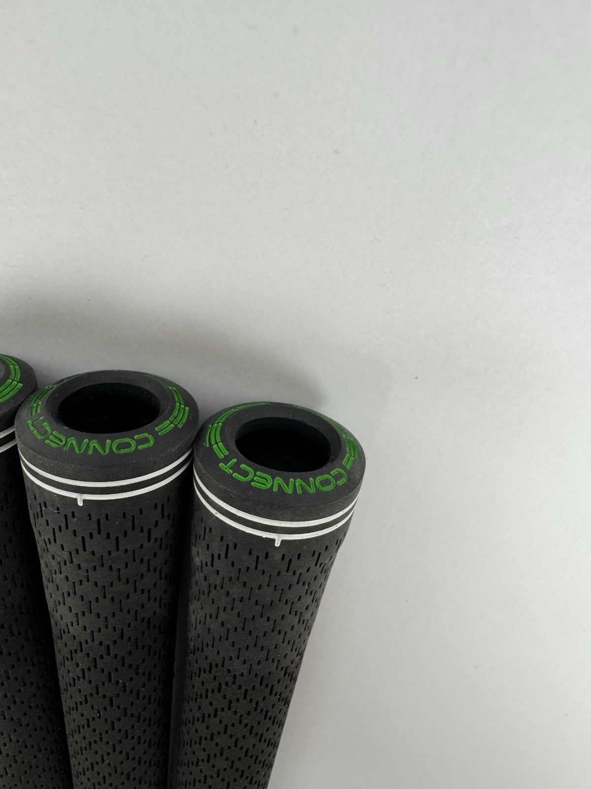 Lamkin Midsize Golf Grips (3) Across Connect Compatible/Black/New /312905