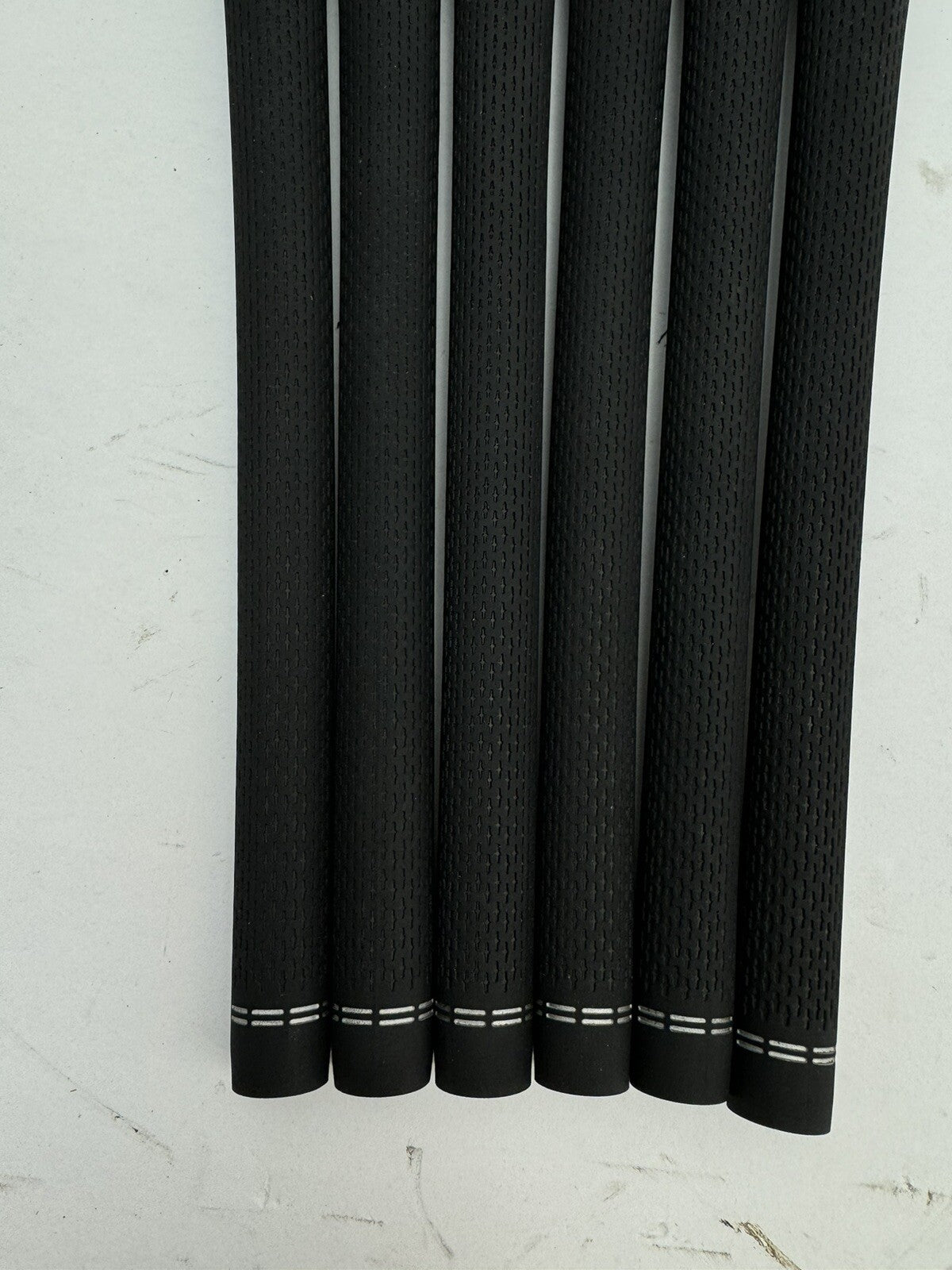 Golf Pride Tour Velvet 360 Golf Grips (6) Standard /Black /Grey /Pulled /288241