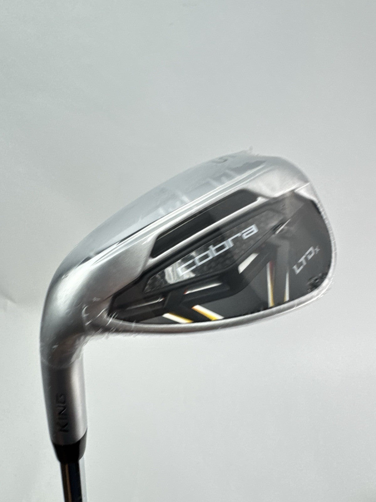 Cobra LTDX Sand Wedge Left Handed KBS Tour 90 Regular Steel /Brand New /248923