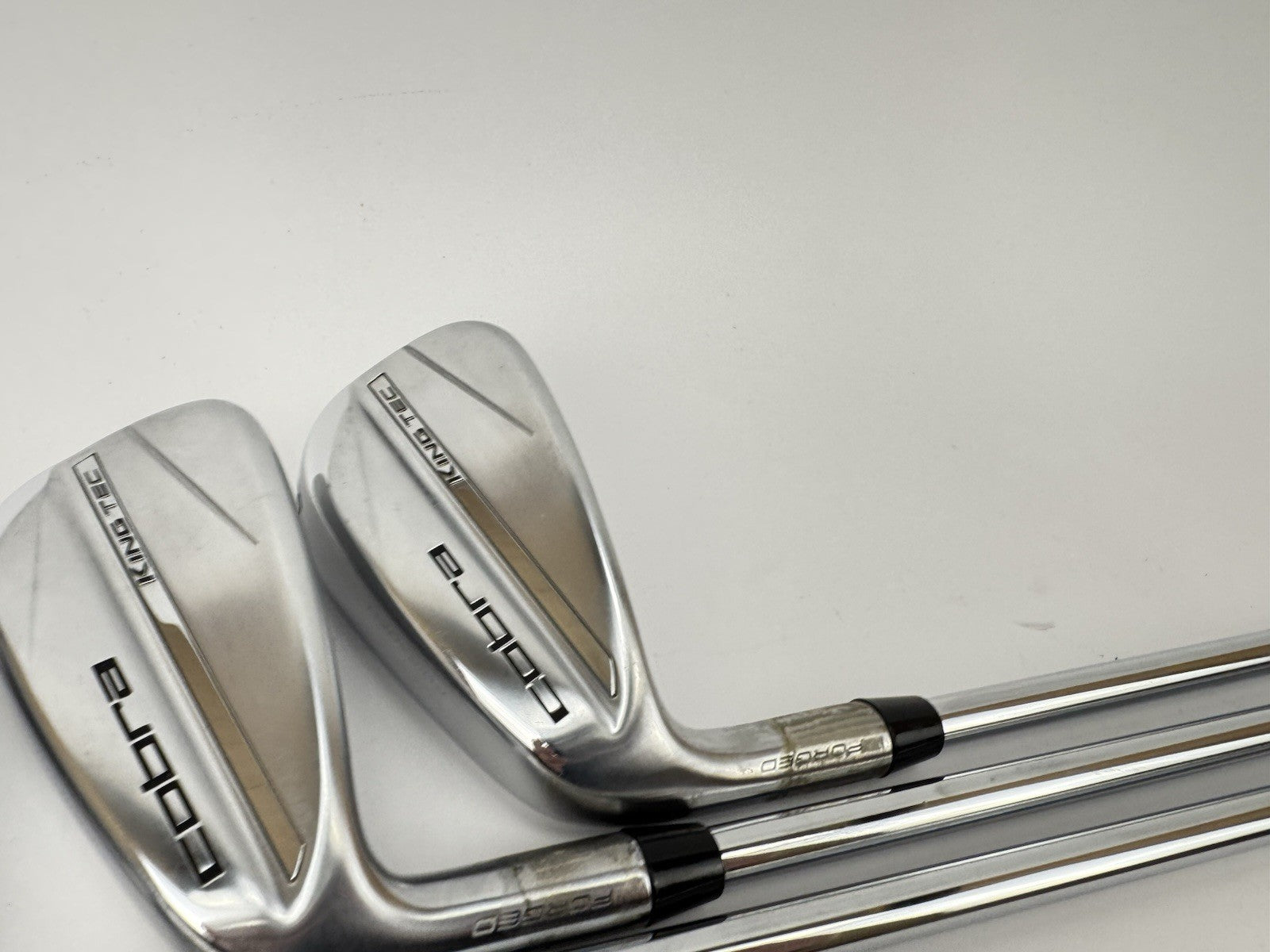 Cobra King Tec Irons 6,8+PW Left Handed Elevate MPH 95 Stiff Steel /350203