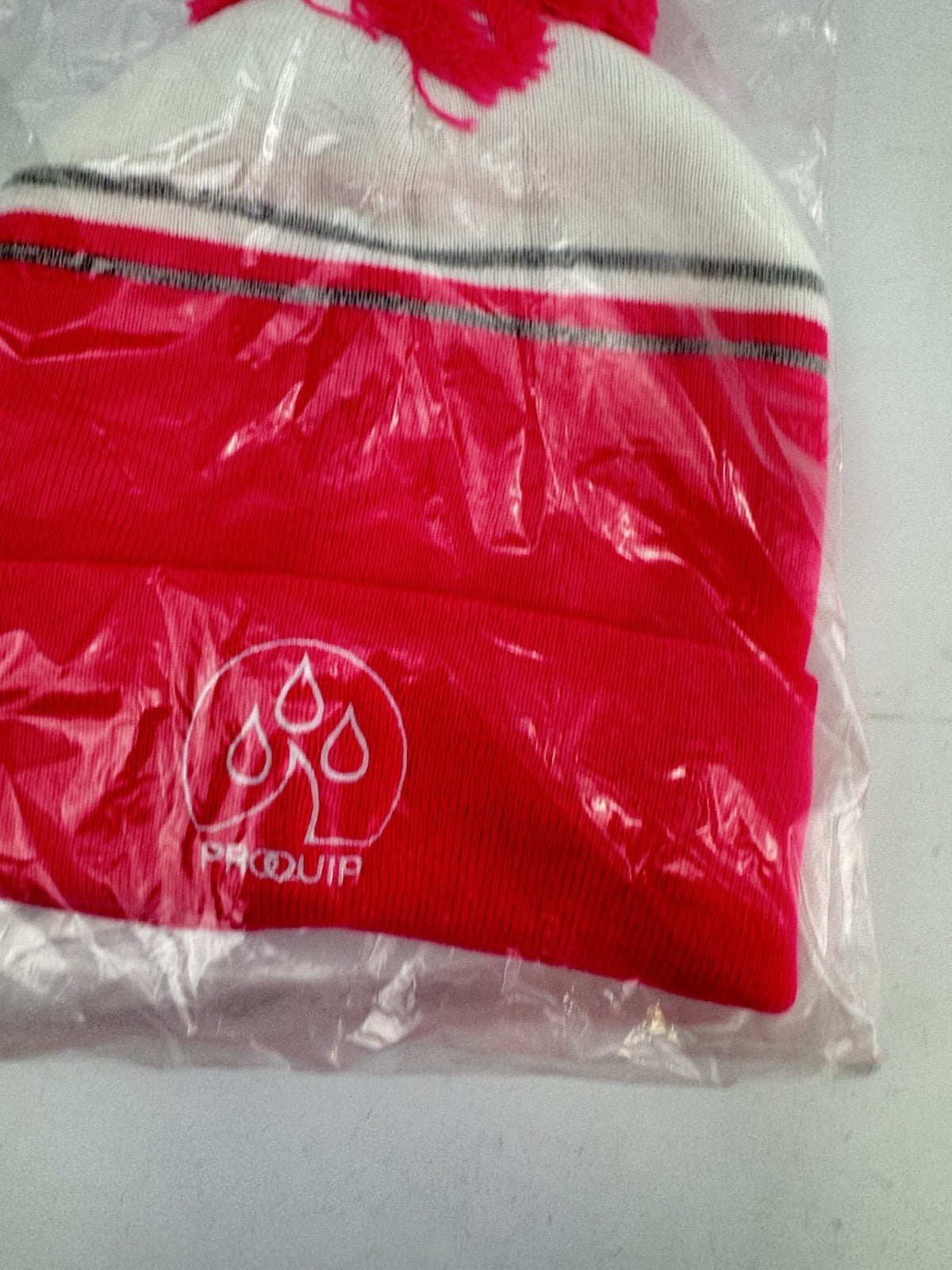 Proquip Golf Beanie Fleece Line Bobble /One Size /Pink /White /New /300583