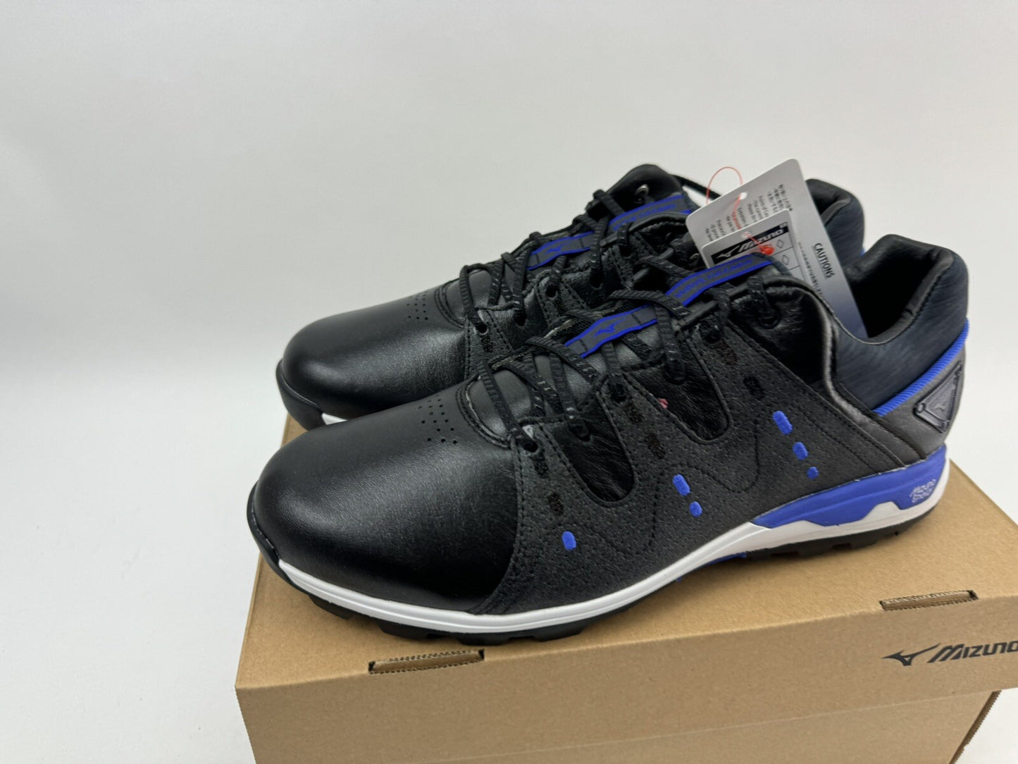 Mizuno Wave Hazard Golf Shoes UK 9.5 Black/Blue /Spikeless /New /197651