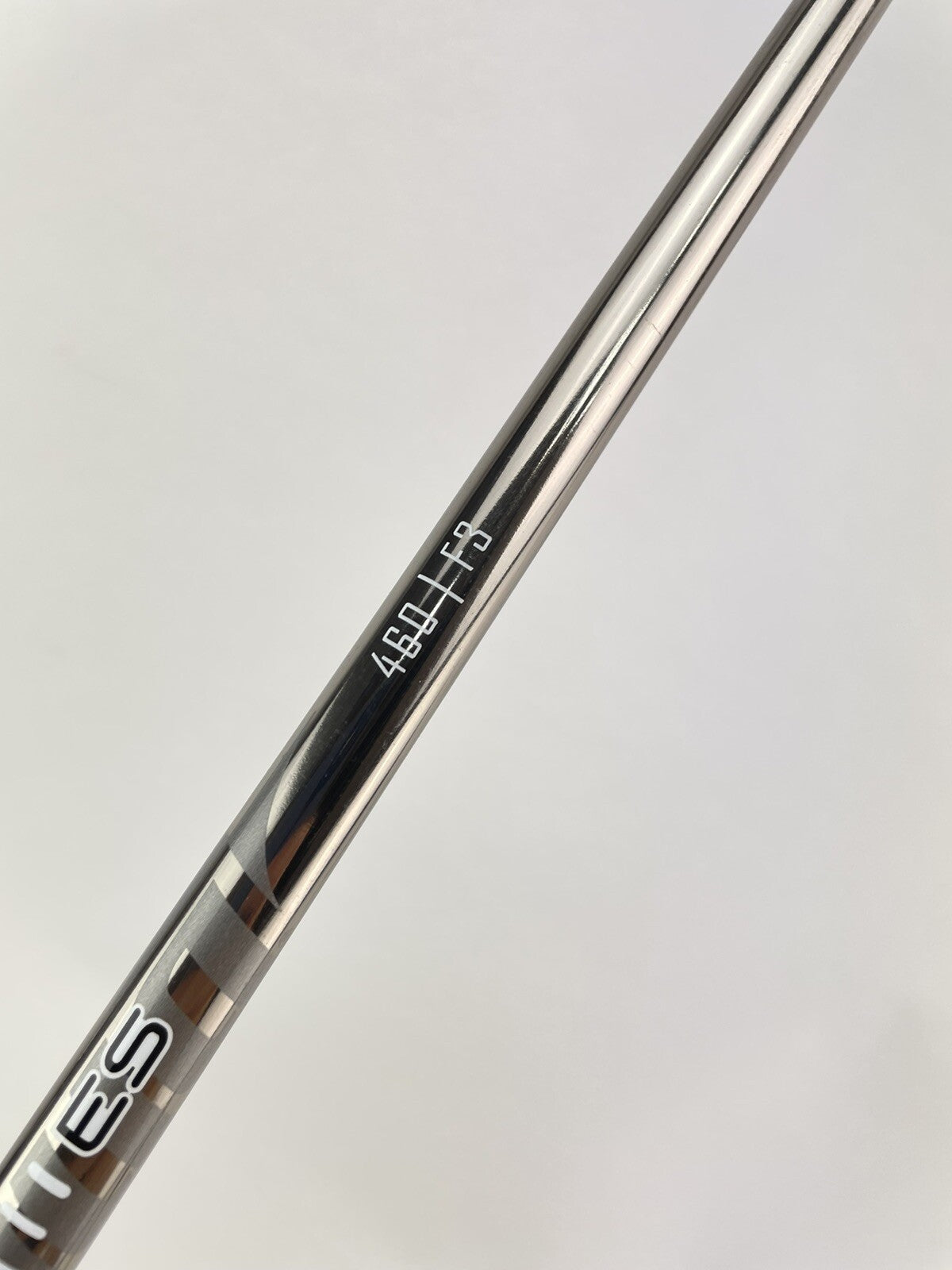 Recoil ES Iron Shaft 460 F3 Regular Flex Graphite 35.25" /0.370 Parallel /185777