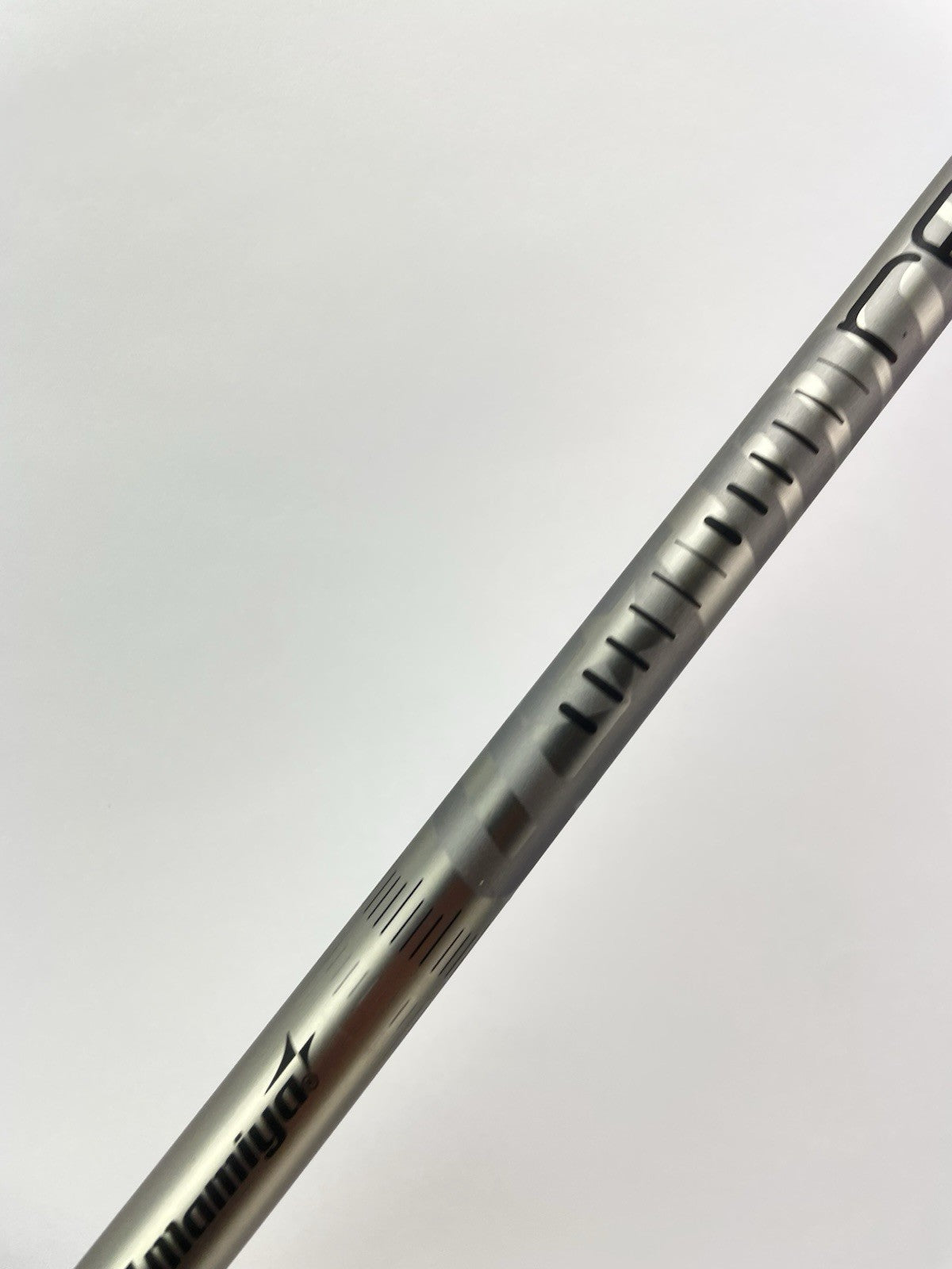 UST Recoil 460 Iron Shaft Regular Flex Graphite 35.25 /0.355 Tapered /286043