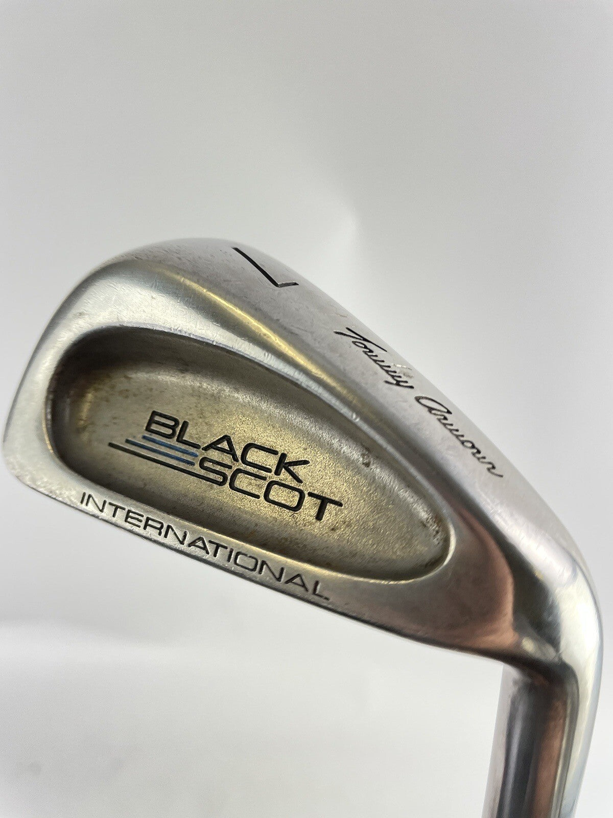 Tommy Armour Ladies 7 Iron Black Scot Ladies Steel /New Grip/ Right Handed /63433