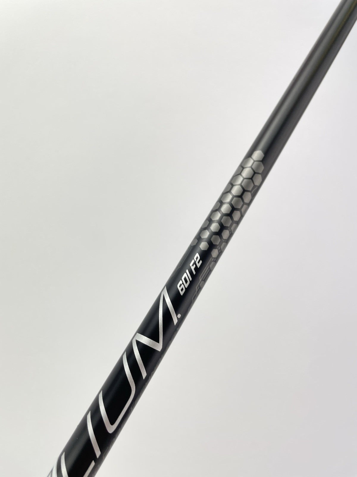 UST Helium Iron Shaft 60i Senior Flex Graphite 36” /0.355 Tapered /Lamkin /299617
