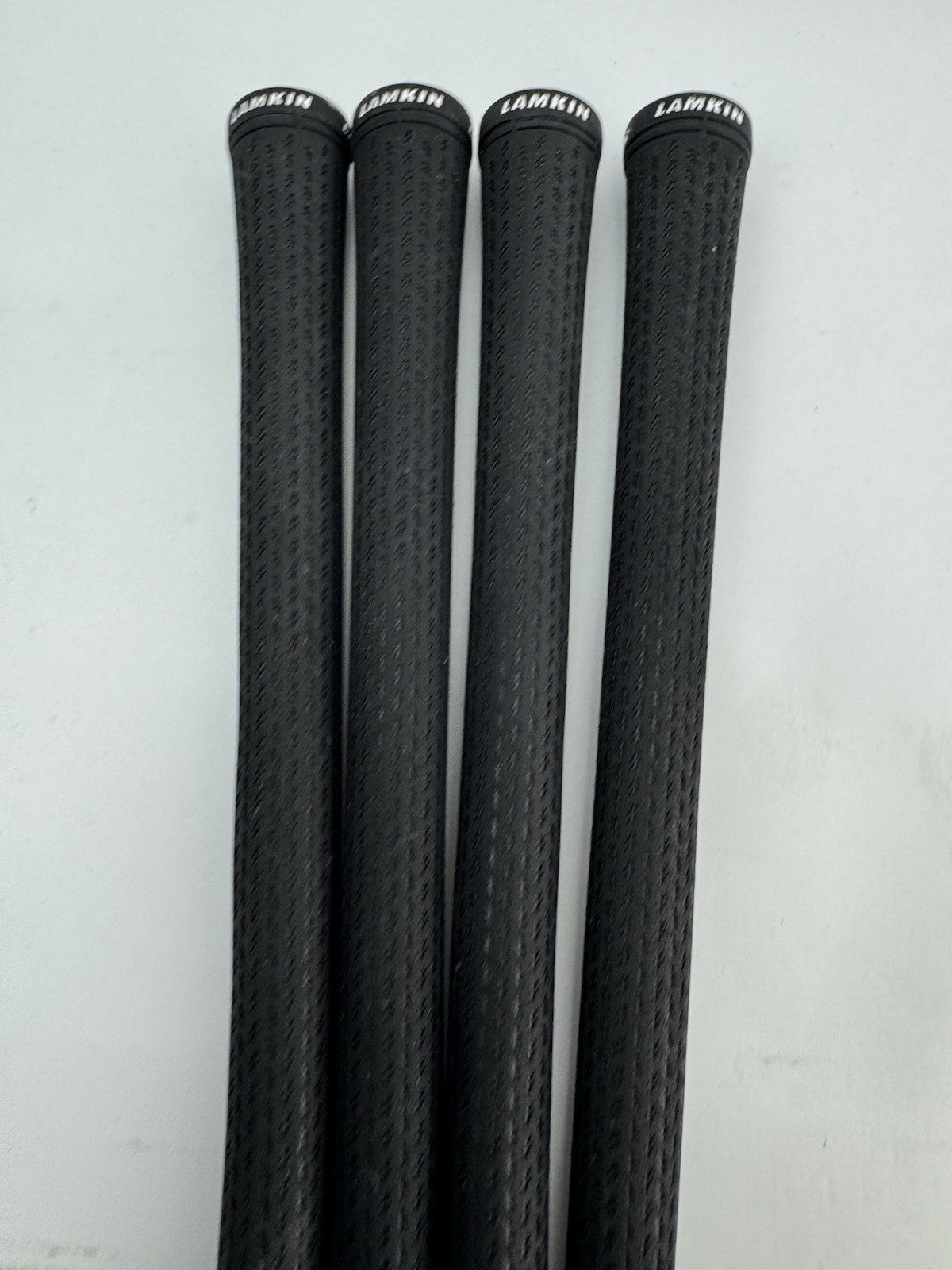 Lamkin Crossline 360 Golf Grips (4) Mens Standard /Black/White /Pulled /312622