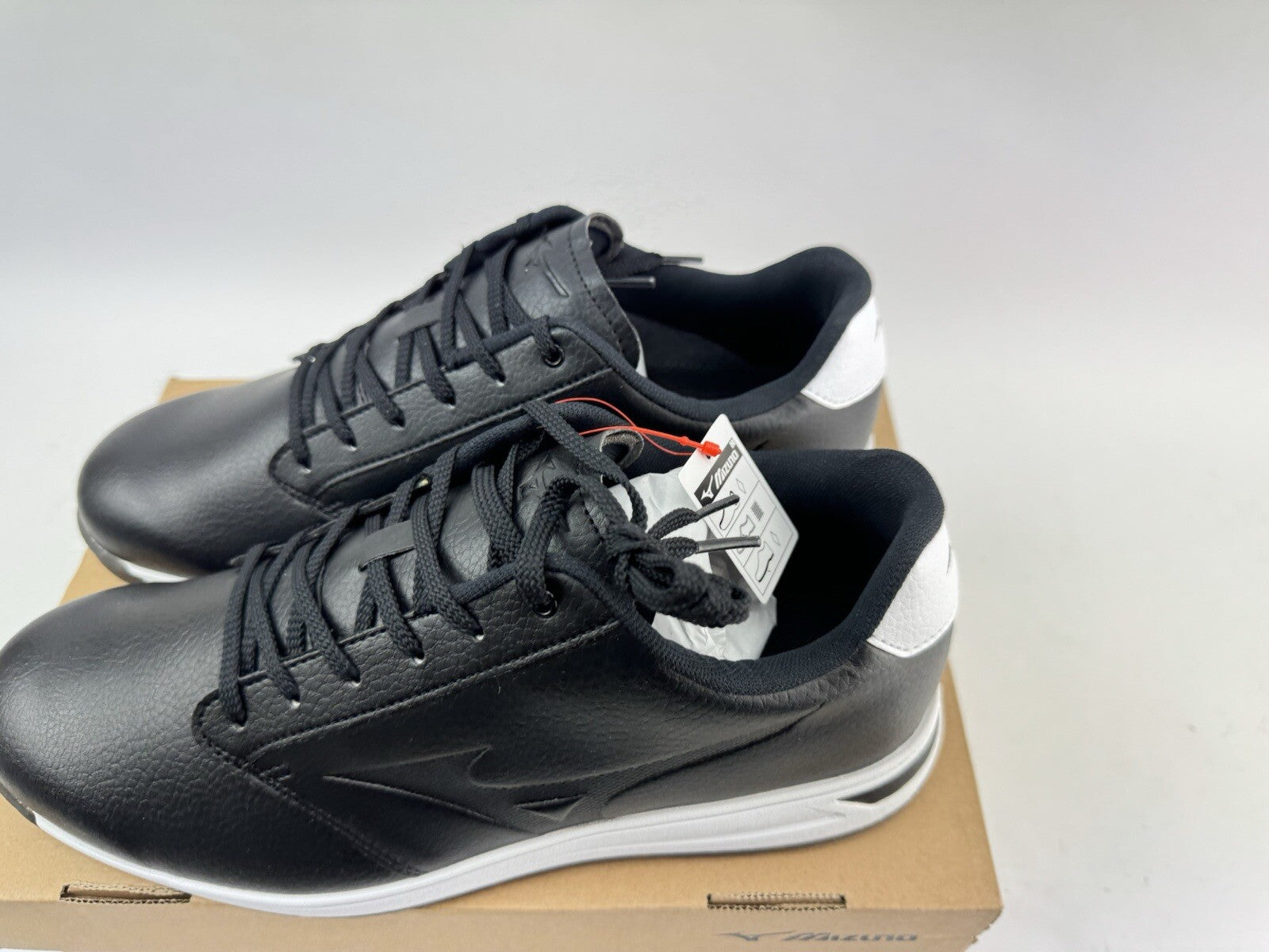 Mizuno Waterproof Golf Shoes G Style UK 7.5 /Spikeless /Black /New /196123