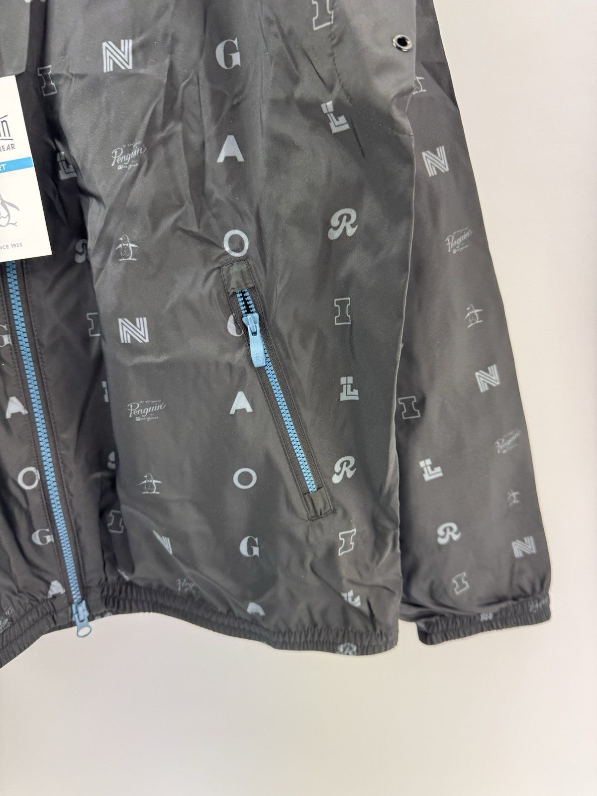 Penguin Original Golf Wind Jacket Logo Print Hood Lightweight UK Large /286535