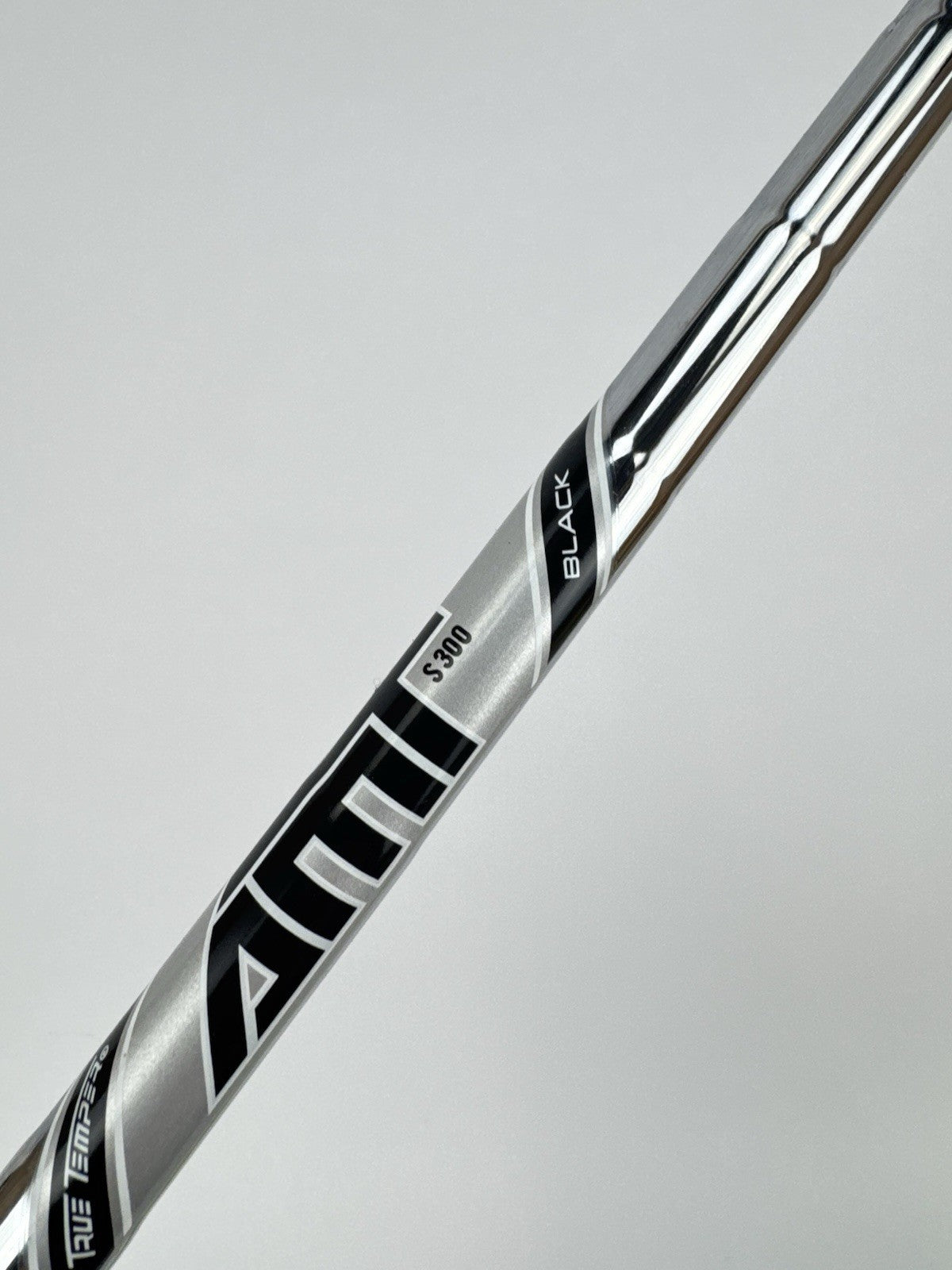 True Temper AMT Black Iron Shaft S300 Stiff Steel 35” /0.355 Tapered /331106