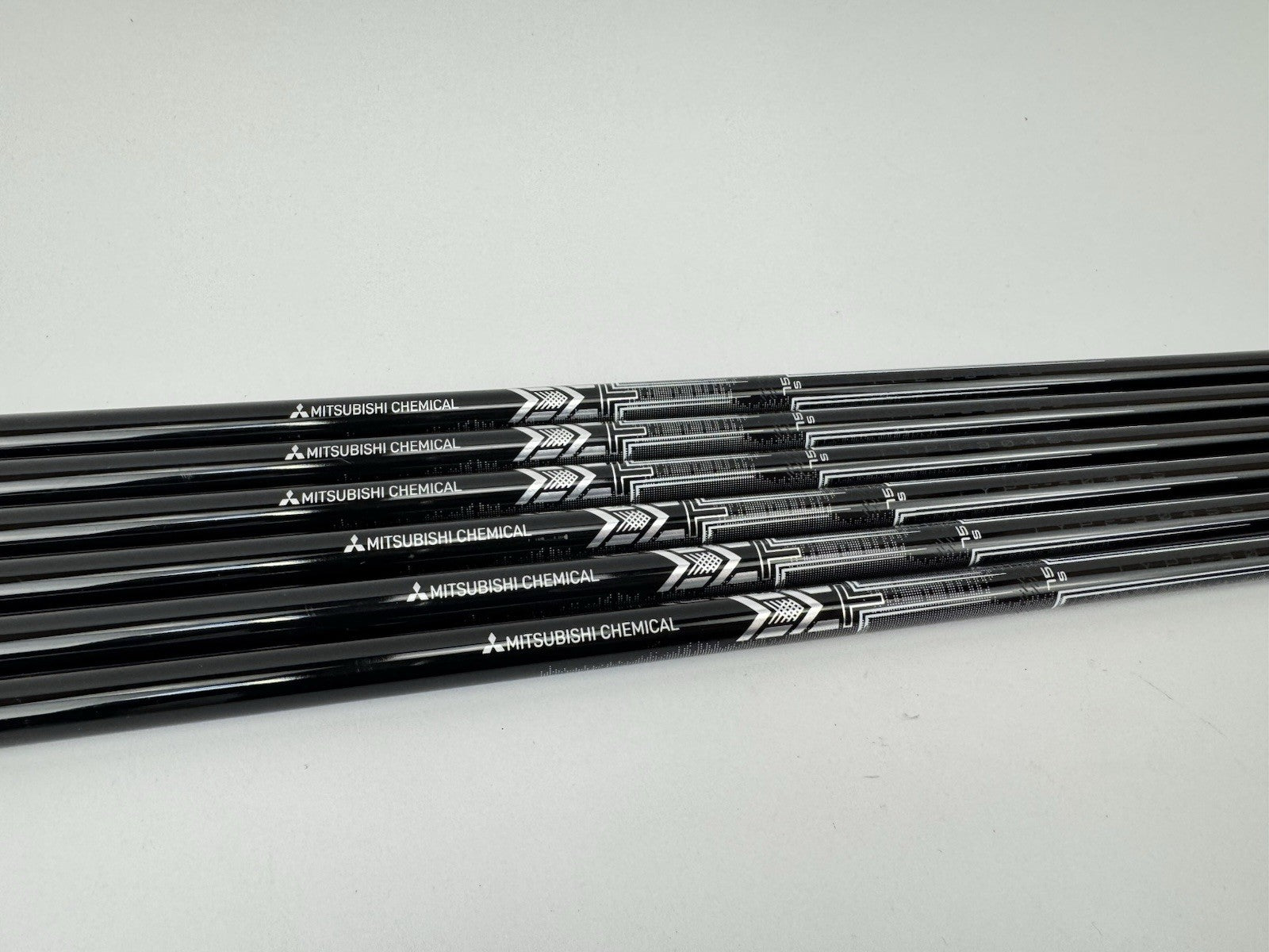 Mitsubishi Chemical Iron Shaft Set (6) MMT 75 Stiff Graphite 0.355 /345500